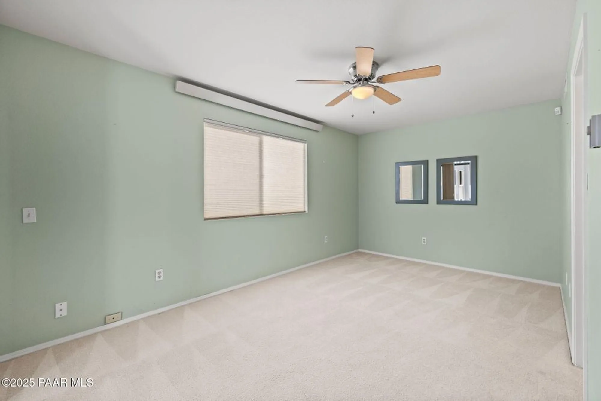 Property Slideshow image 18 of 77 | 4921 summit cir, Prescott, AZ, 86301