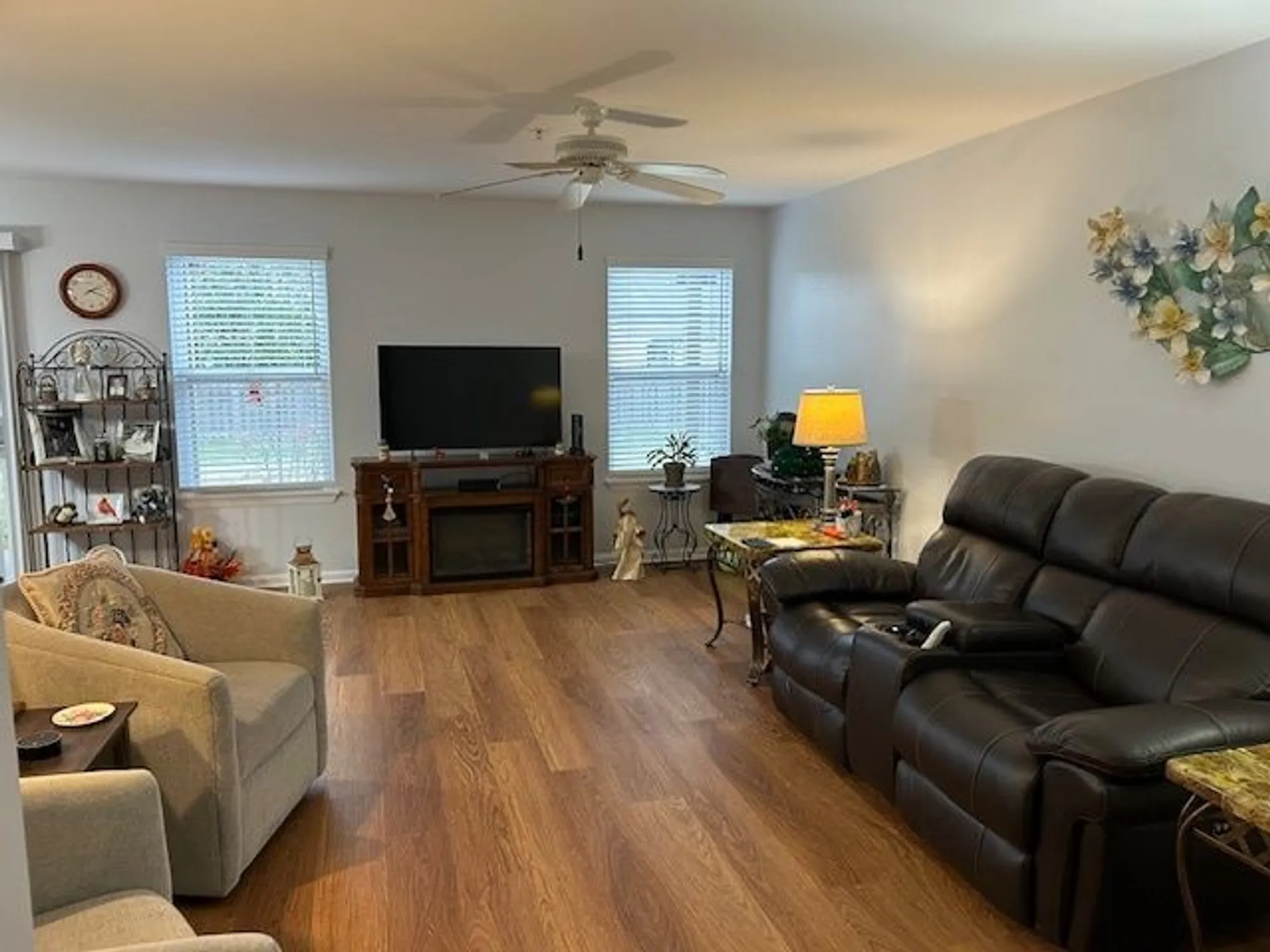 Property Slideshow image 4 of 46 | 13931 s bristlecone ln a, Plainfield, IL, 60544