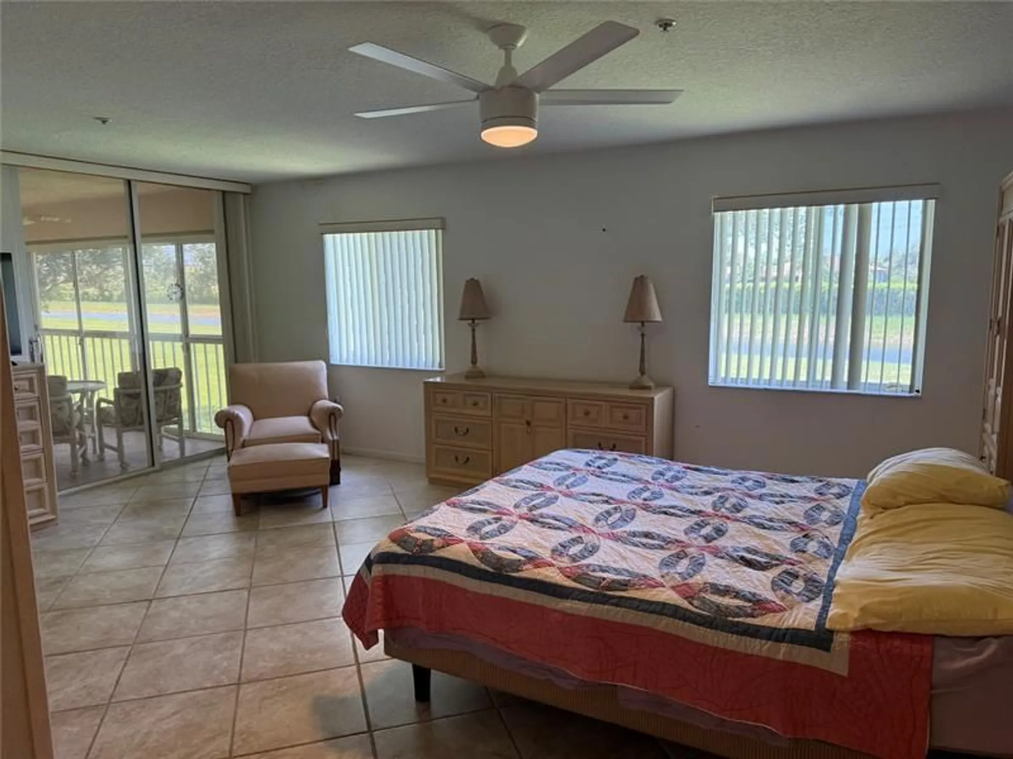 Property Slideshow image 14 of 41 | 5914 regal glen dr 205, Boynton Beach, FL, 33437
