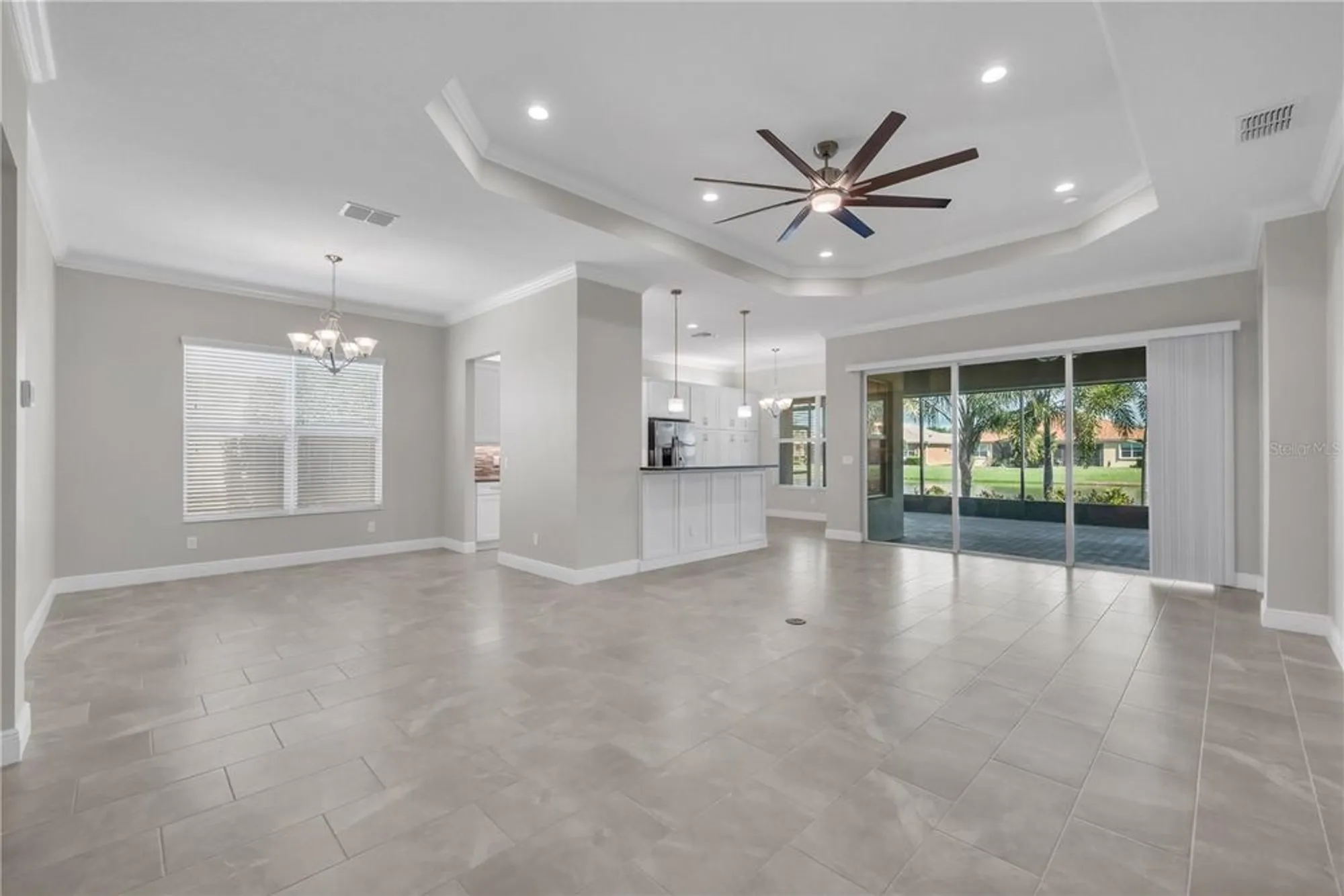 Property Slideshow image 11 of 51 | 4948 grand banks dr, Wimauma, FL, 33598