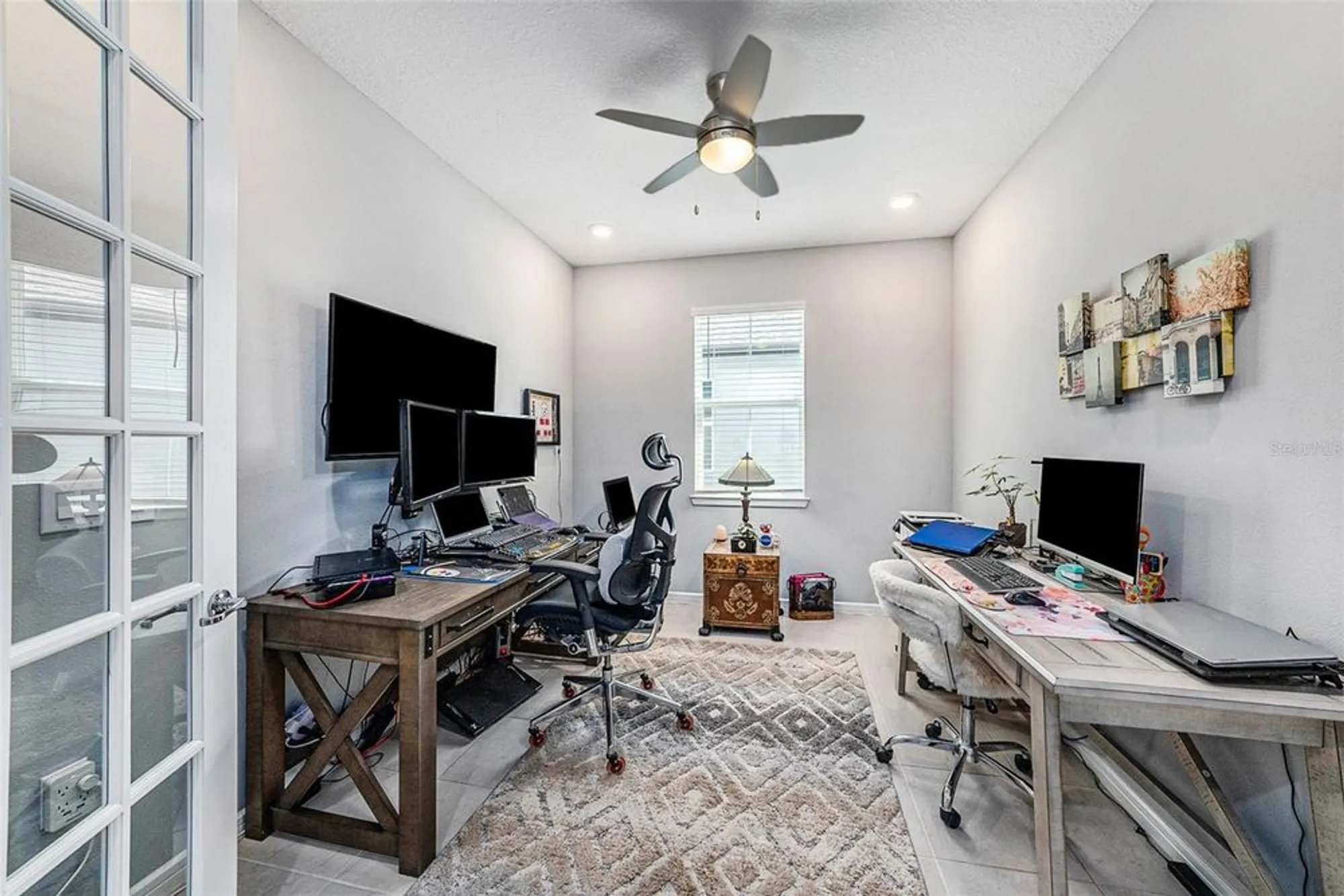 Property Slideshow image 18 of 30 | 19865 sea glass cir, Land O Lakes, FL, 34638