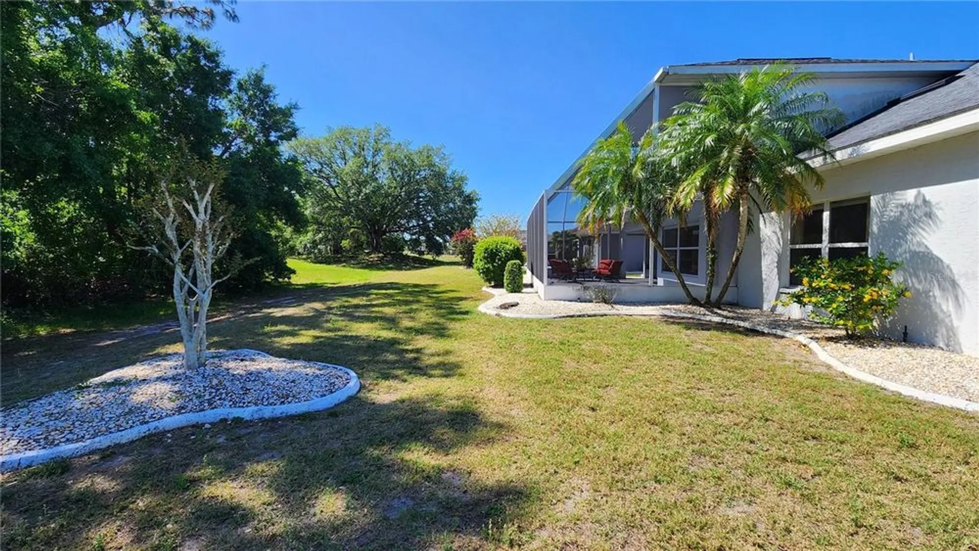 Property Slideshow image 46 of 60 | 2113 e del webb blvd, Sun City Center, FL, 33573