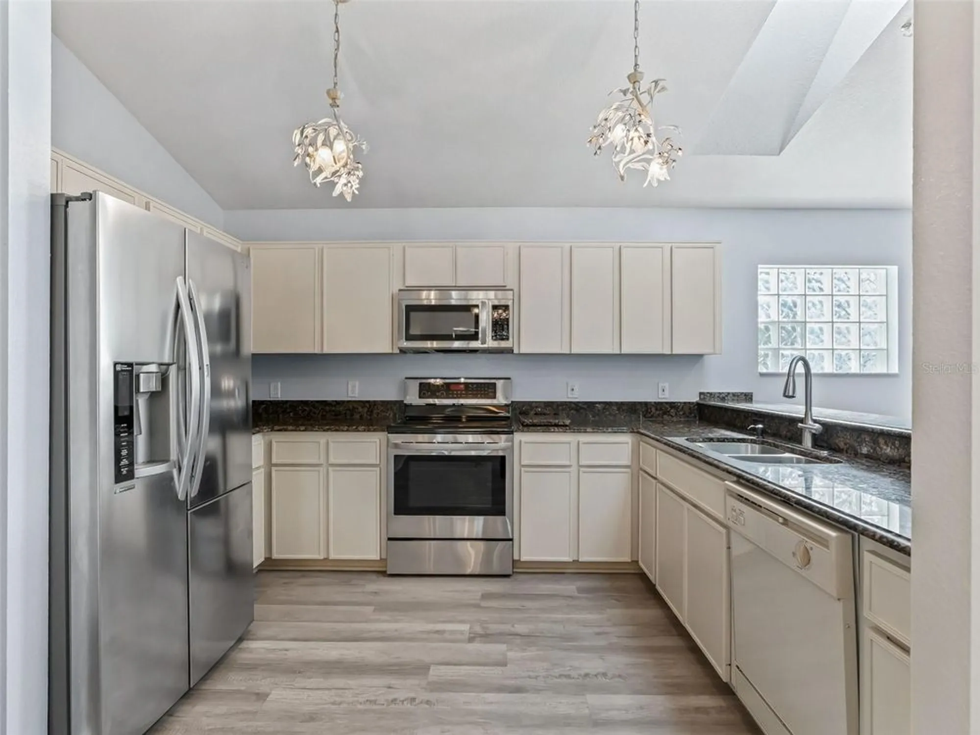 Property Slideshow image 15 of 44 | 17808 se 115th ct, Summerfield, FL, 34491