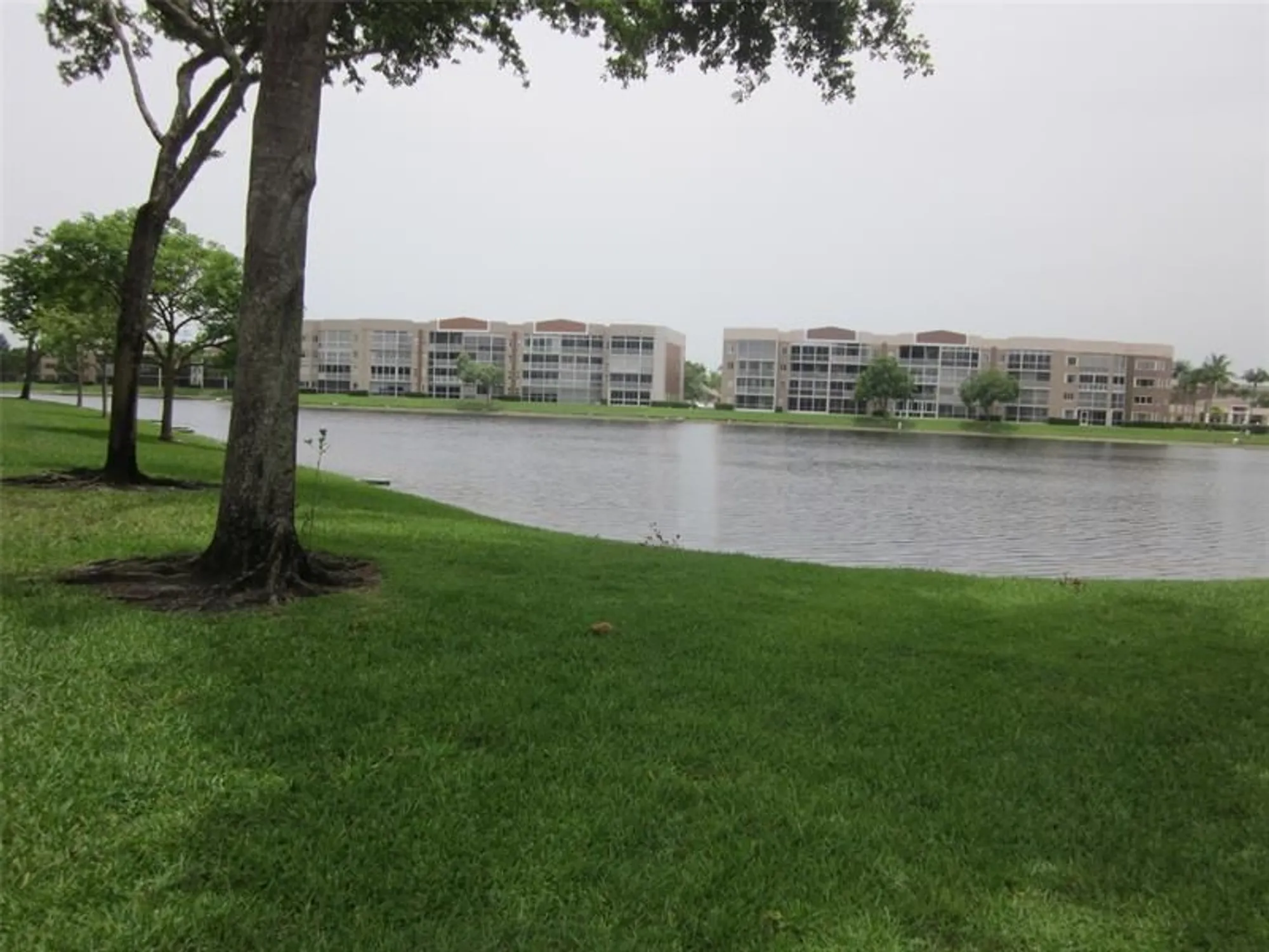 Property Slideshow image 23 of 39 | 7739 southampton ter 202, Tamarac, FL, 33321