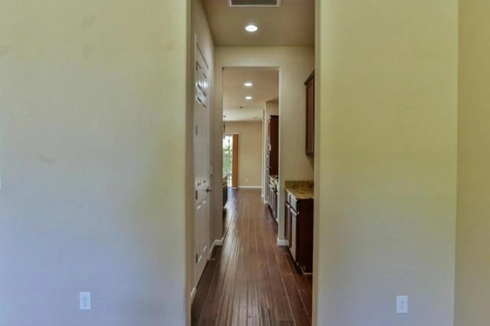 Property Slideshow image 17 of 107 | 2690 steeple run ln, Manteca, CA, 95336