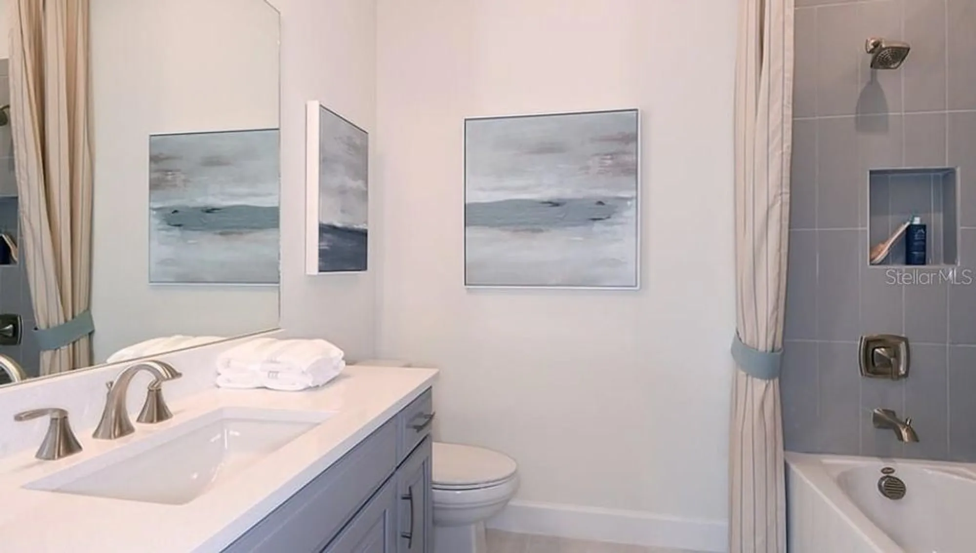 Property Slideshow image 15 of 37 | 16331 san donato pl, Bradenton, FL, 34211