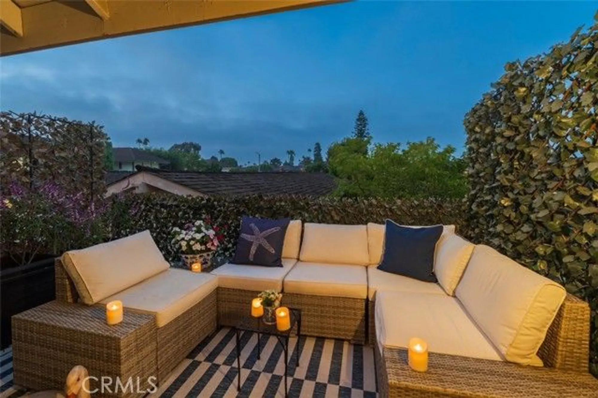 Property Slideshow image 26 of 38 | 23009 nadine cir b, Torrance, CA, 90505