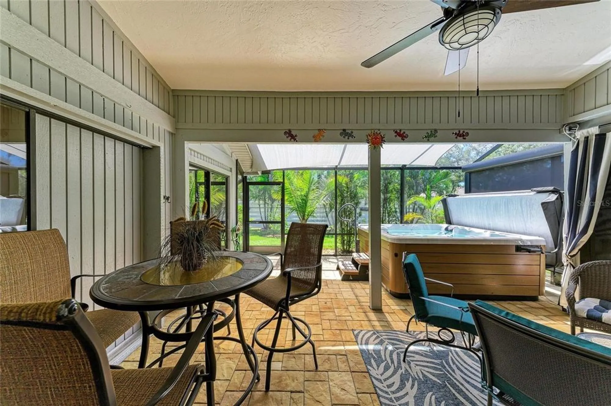 Property Slideshow image 40 of 50 | 7865 pine trace dr, Sarasota, FL, 34243