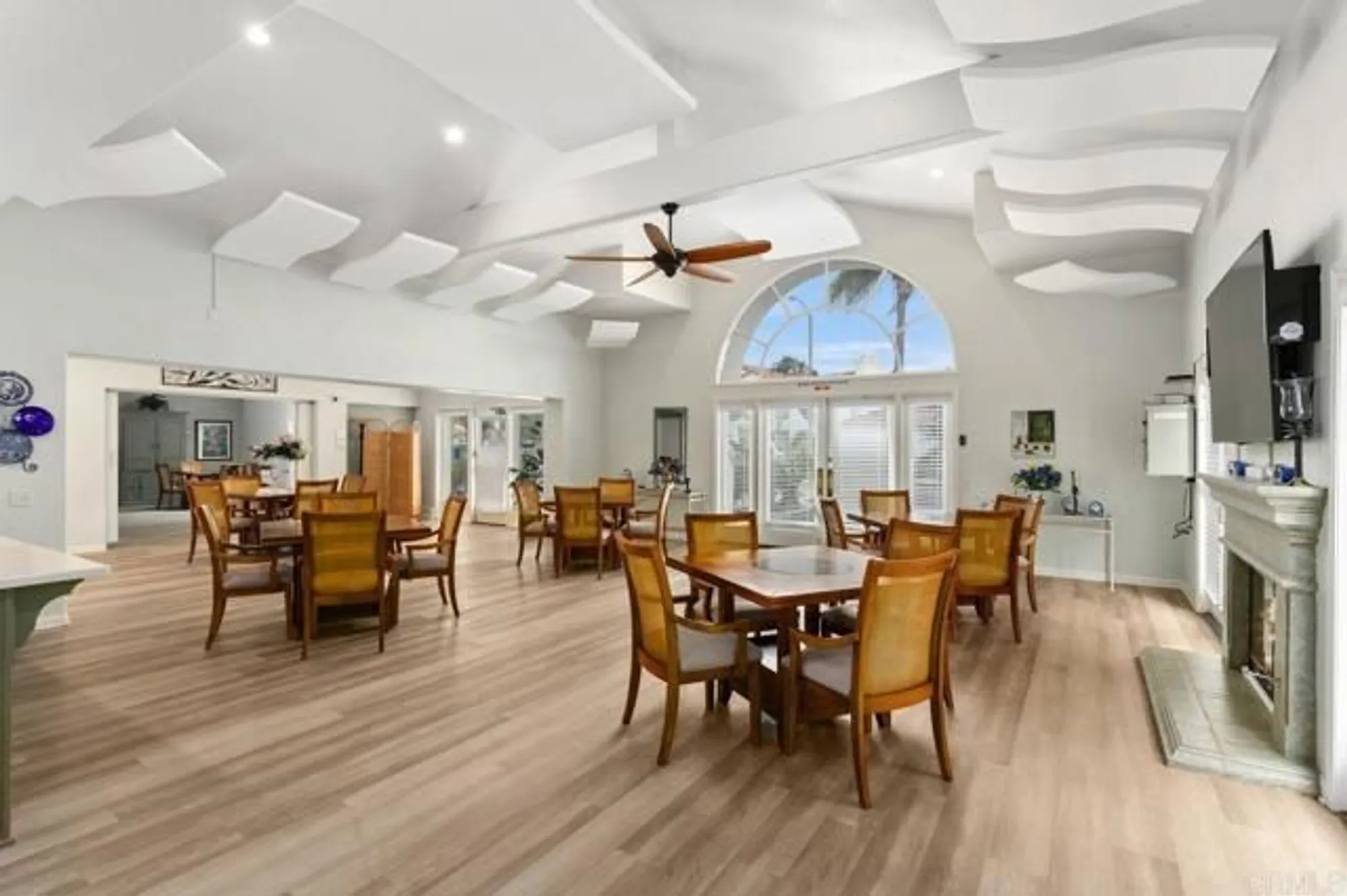 Property Slideshow image 42 of 48 | 3325 genoa way unit 110, Oceanside, CA, 92056