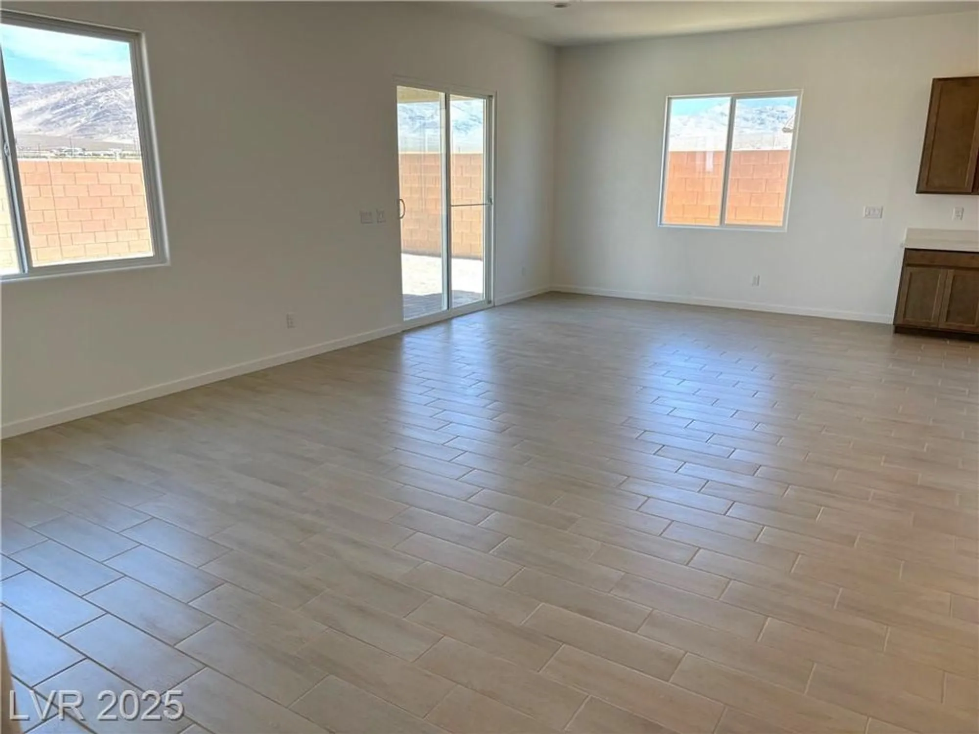 Property Slideshow image 19 of 29 | 5704 e badlands ln, Pahrump, NV, 89061