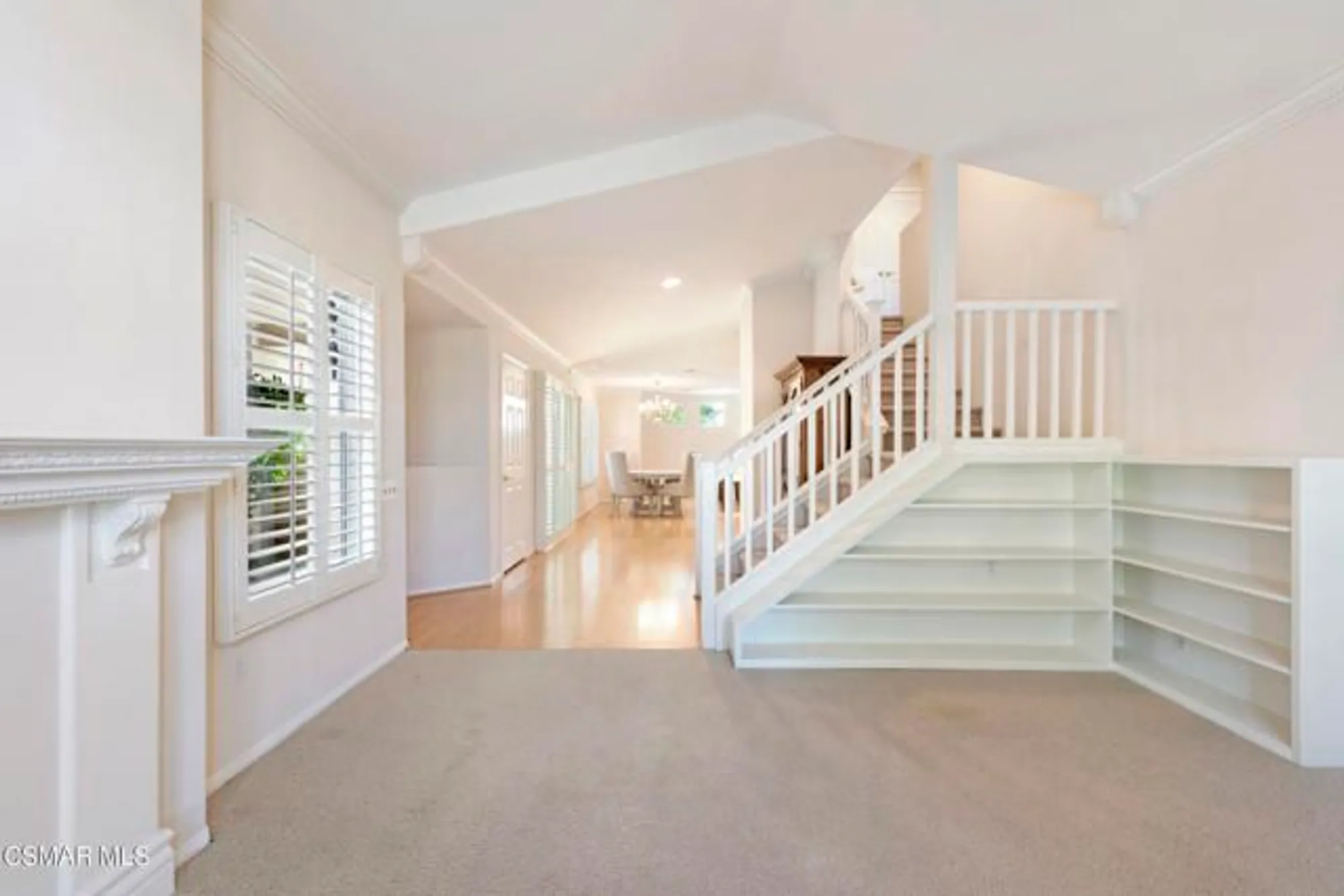 Property Slideshow image 7 of 38 | 2059 tulip ave, Simi Valley, CA, 93063