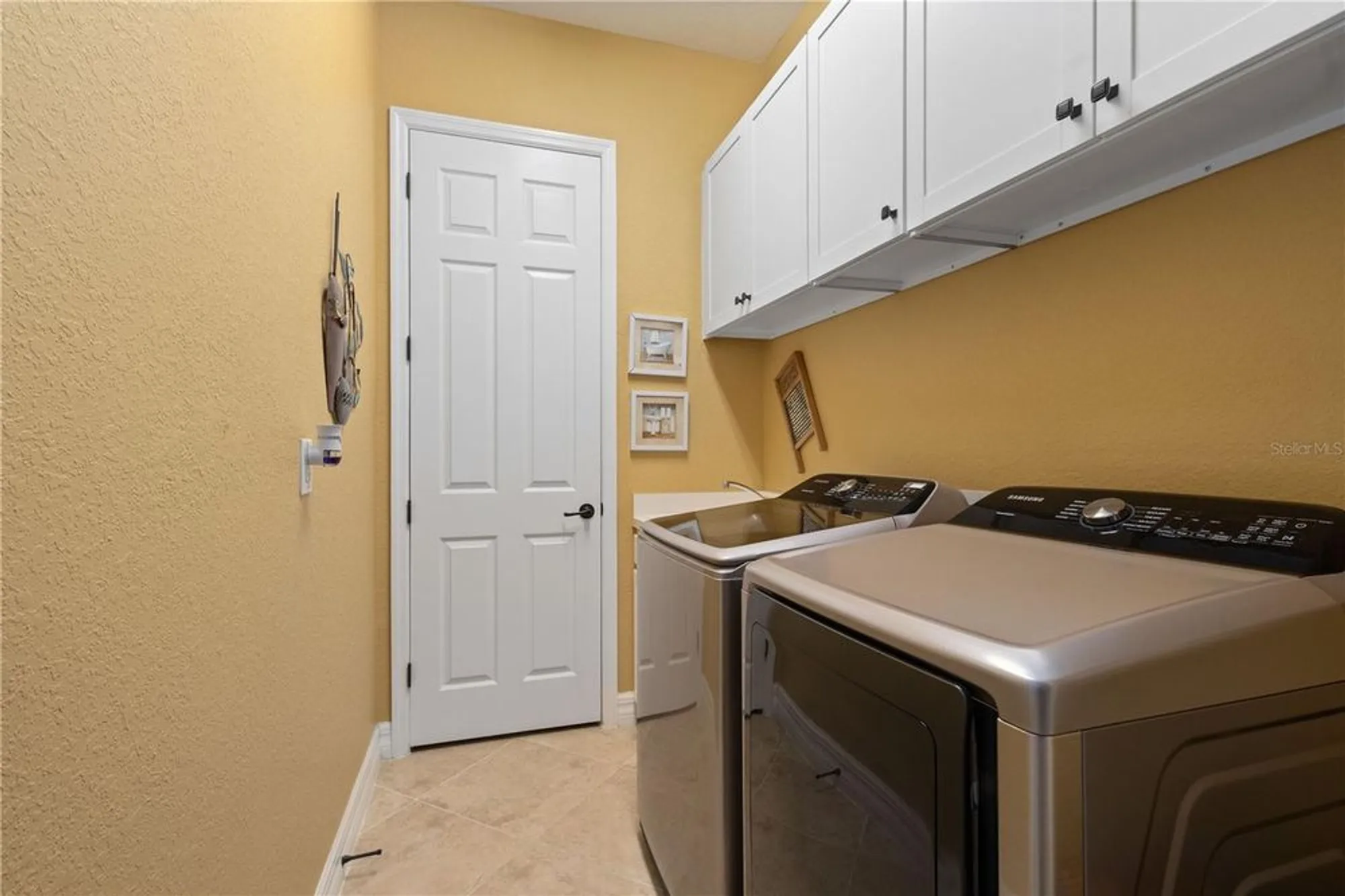 Property Slideshow image 29 of 62 | 5428 royal poinciana way, North Port, FL, 34291