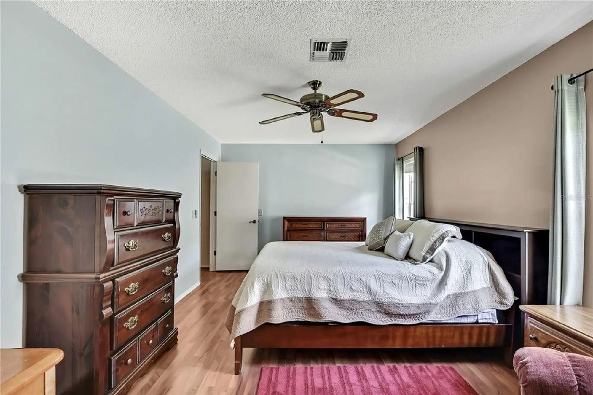 Property Slideshow image 20 of 72 | 6517 ocean pines ln, Spring Hill, FL, 34606