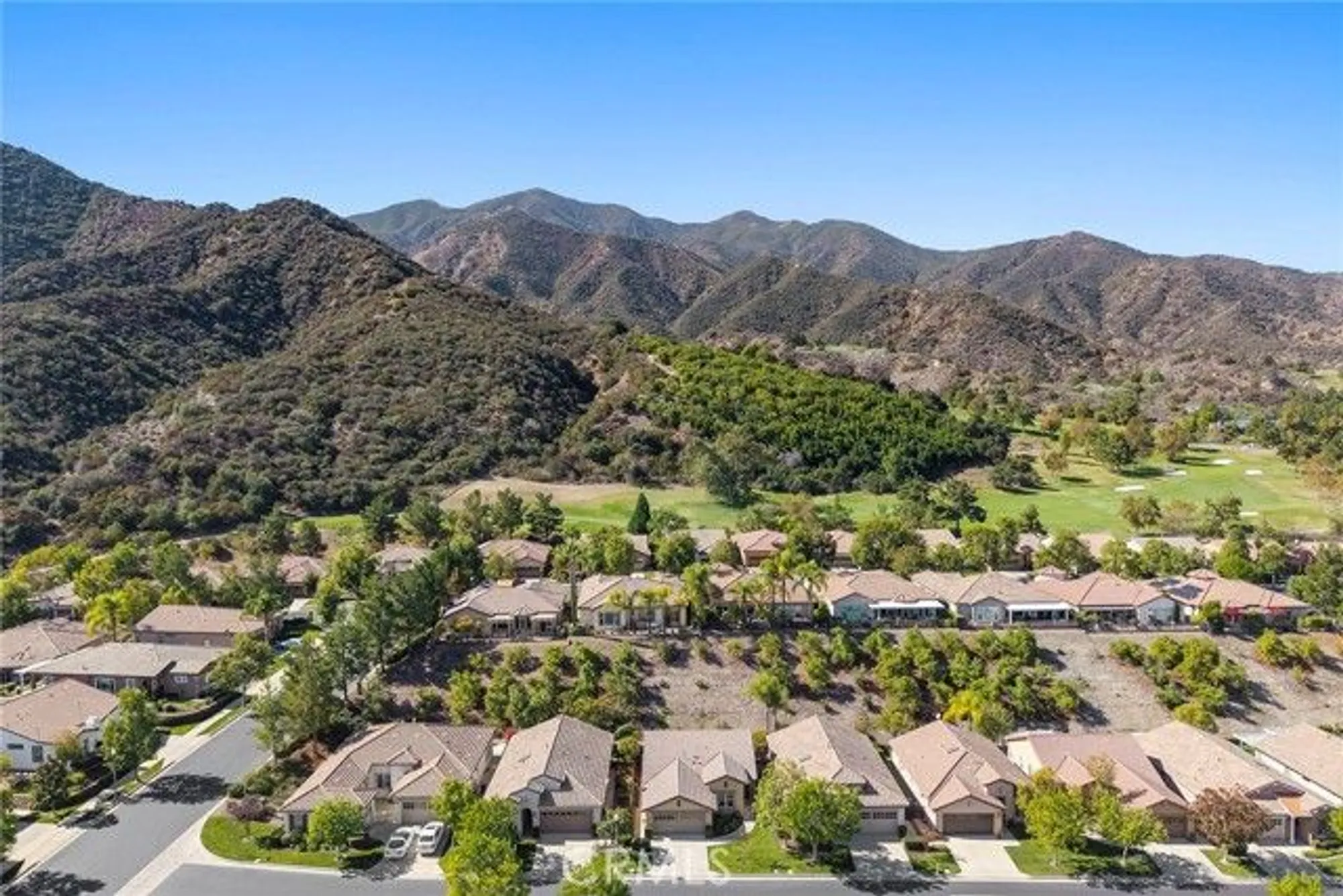 Property Slideshow image 21 of 28 | 24649 hatton ln, Corona, CA, 92883