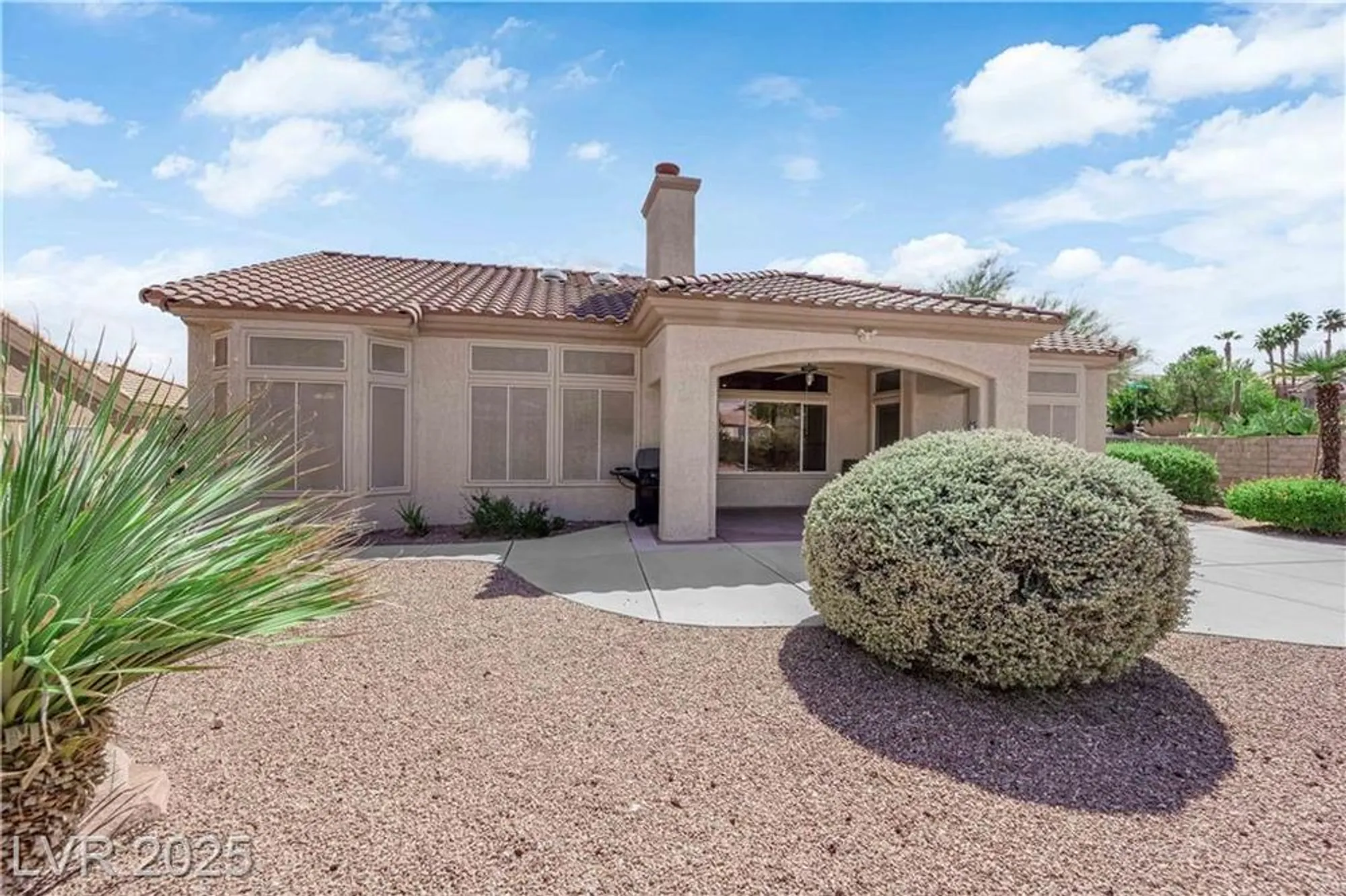Property Slideshow image 32 of 35 | 10144 hunter springs dr, Las Vegas, NV, 89134