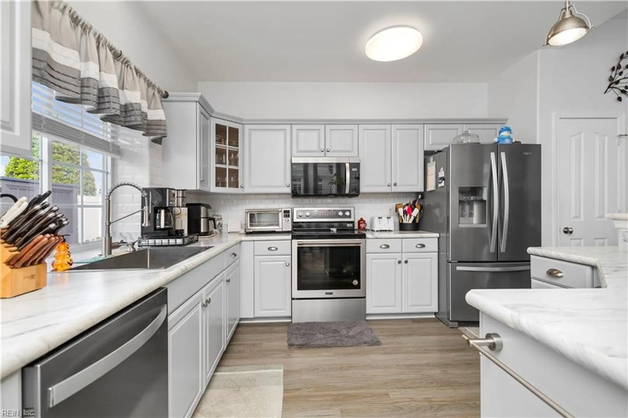 Property Slideshow image 24 of 45 | 1134 alexandria ln, Chesapeake, VA, 23320