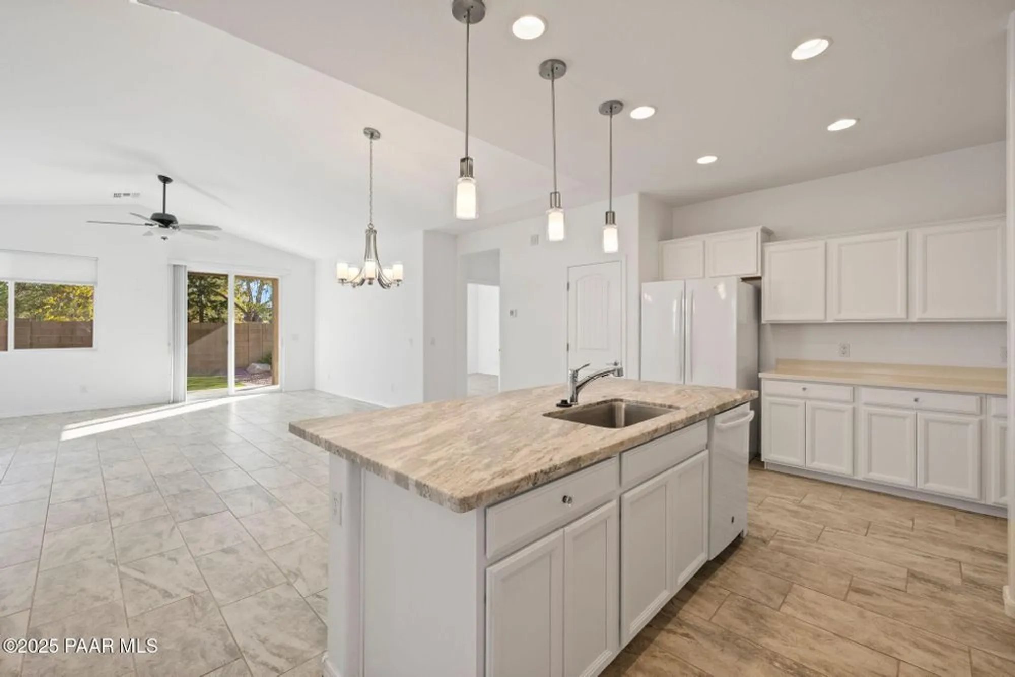 Property Slideshow image 9 of 37 | 6235 goldfinch dr, Prescott, AZ, 86305