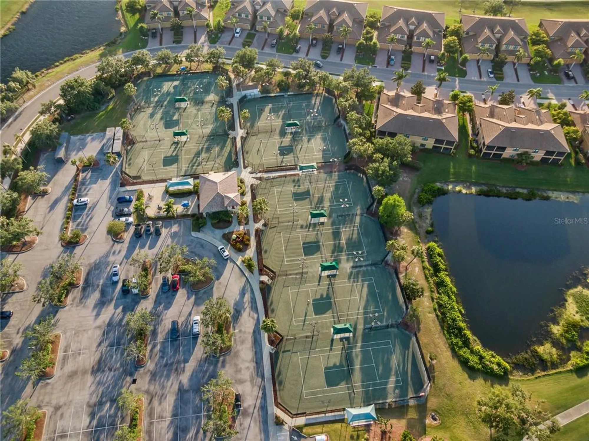 Property Slideshow image 4 of 93 | 7235 river hammock dr unit 103, Bradenton, FL, 34212