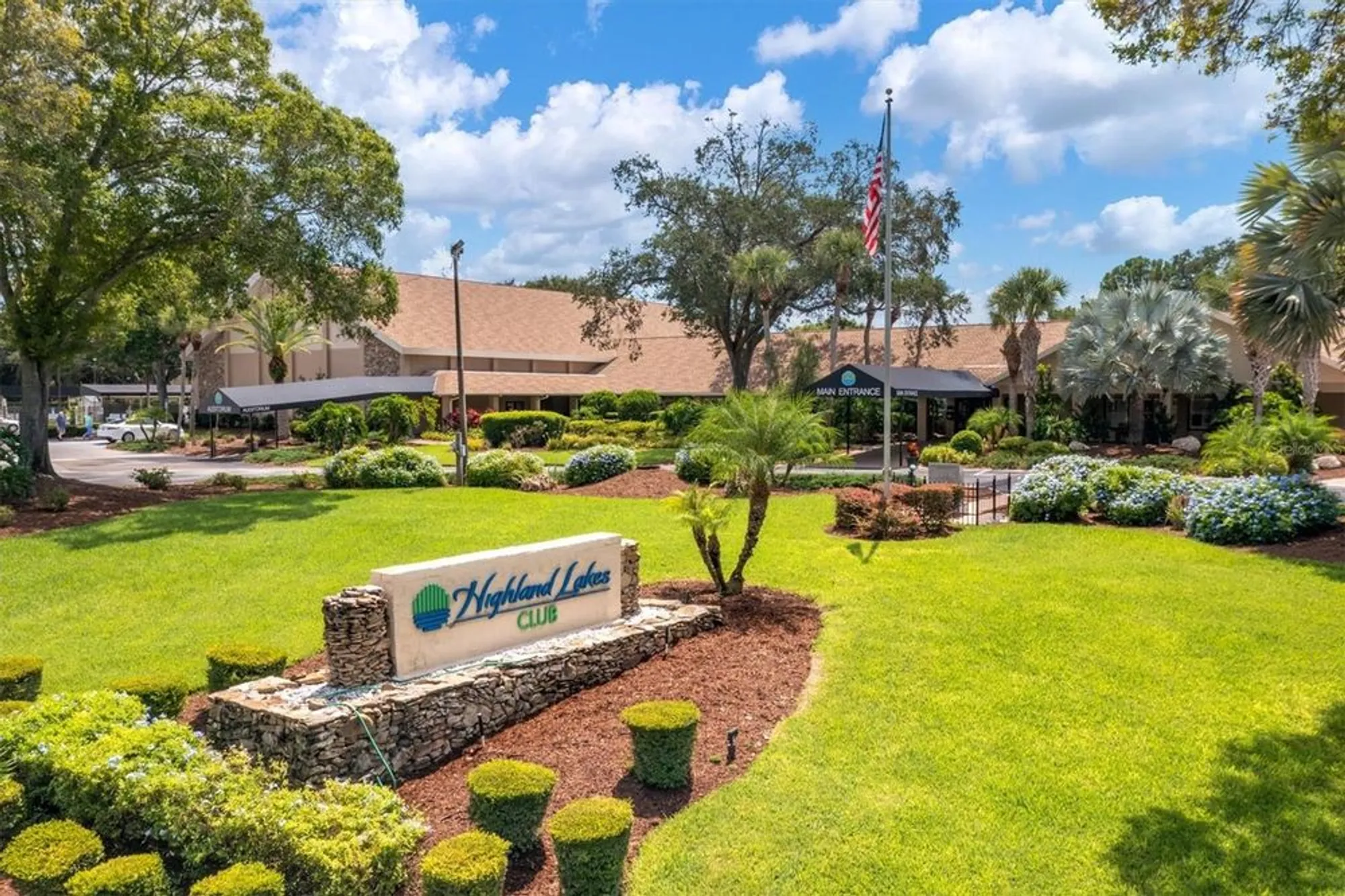 Property Slideshow image 30 of 31 | 2846 highlands blvd d, Palm Harbor, FL, 34684