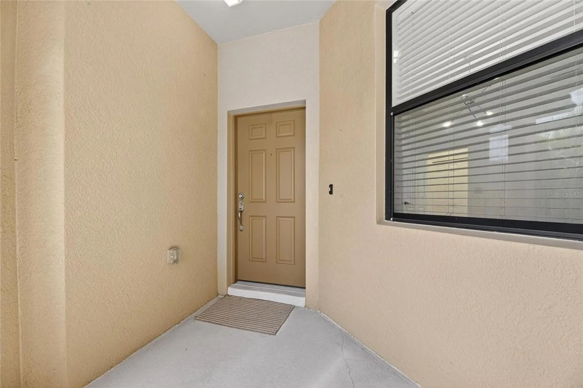 Property Slideshow image 4 of 36 | 329 seneca falls dr, Apollo Beach, FL, 33572