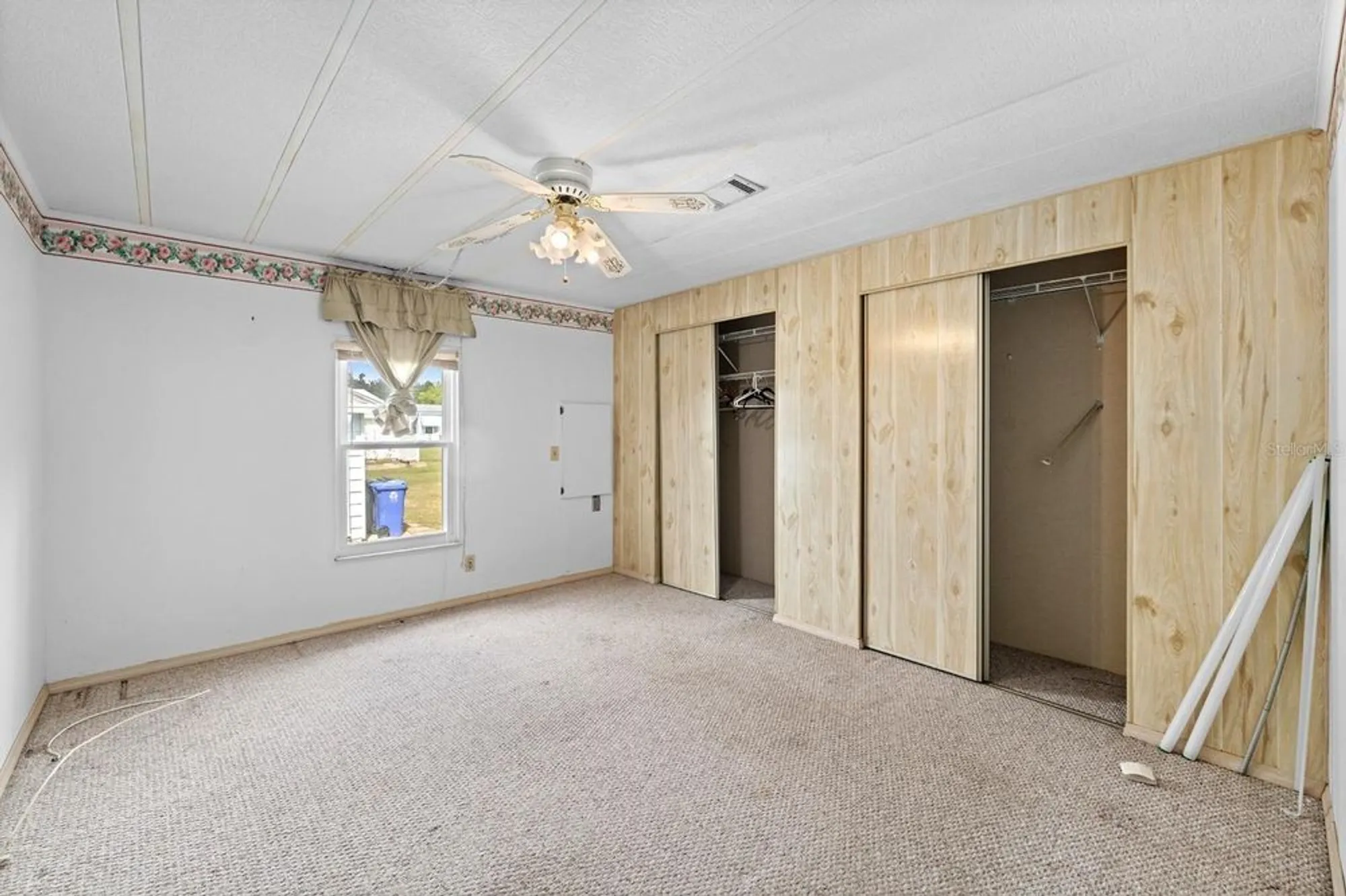 Property Slideshow image 10 of 28 | 5082 fox cliff dr, Lakeland, FL, 33810