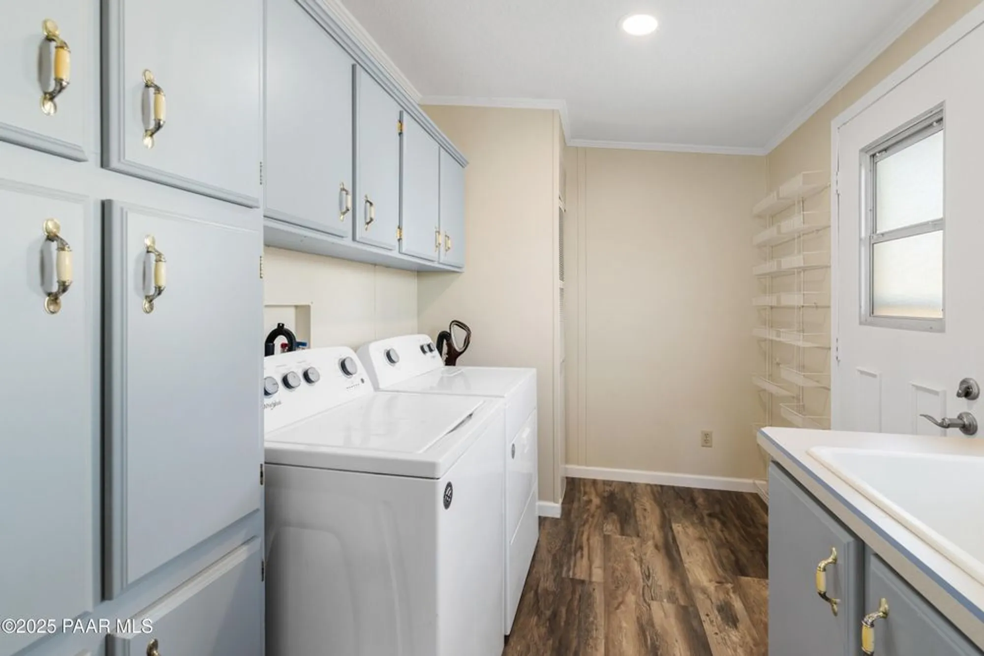 Property Slideshow image 24 of 48 | 1947 e mountain hollow dr, Prescott, AZ, 86301