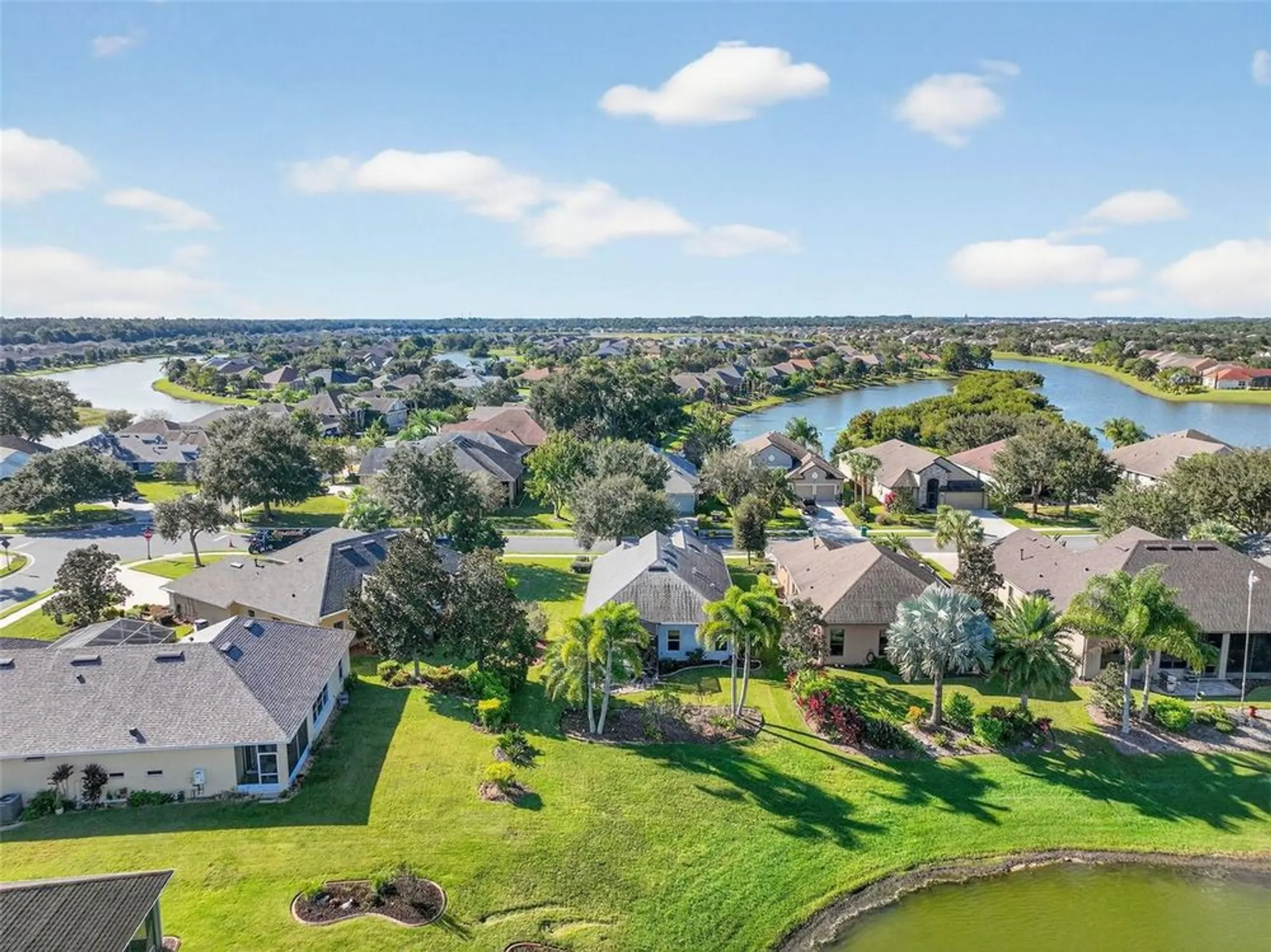 Property Slideshow image 25 of 30 | 2331 wakefield way, Mount Dora, FL, 32757