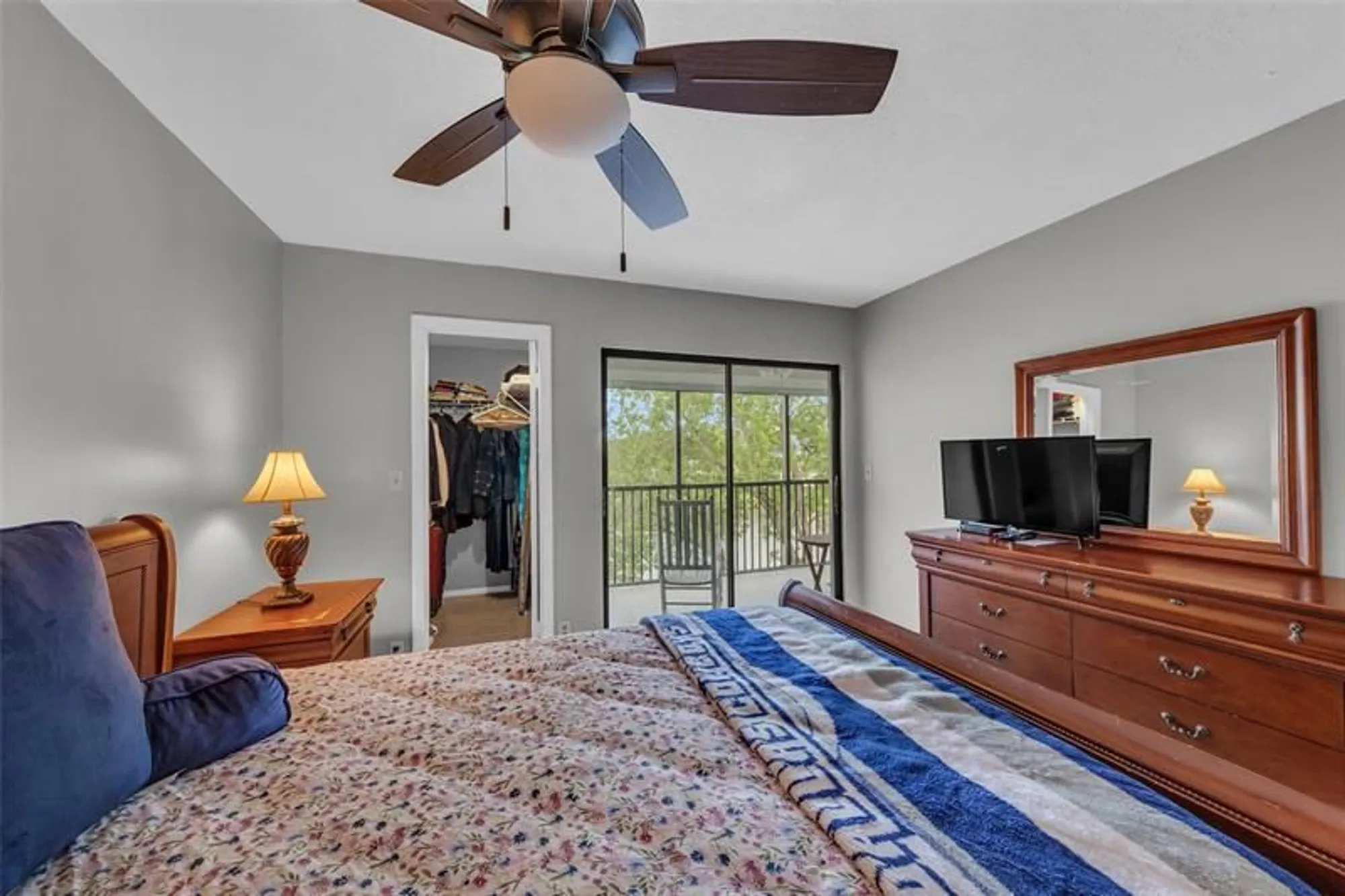 Property Slideshow image 19 of 43 | 7466 ashmont cir # 303, Tamarac, FL, 33321