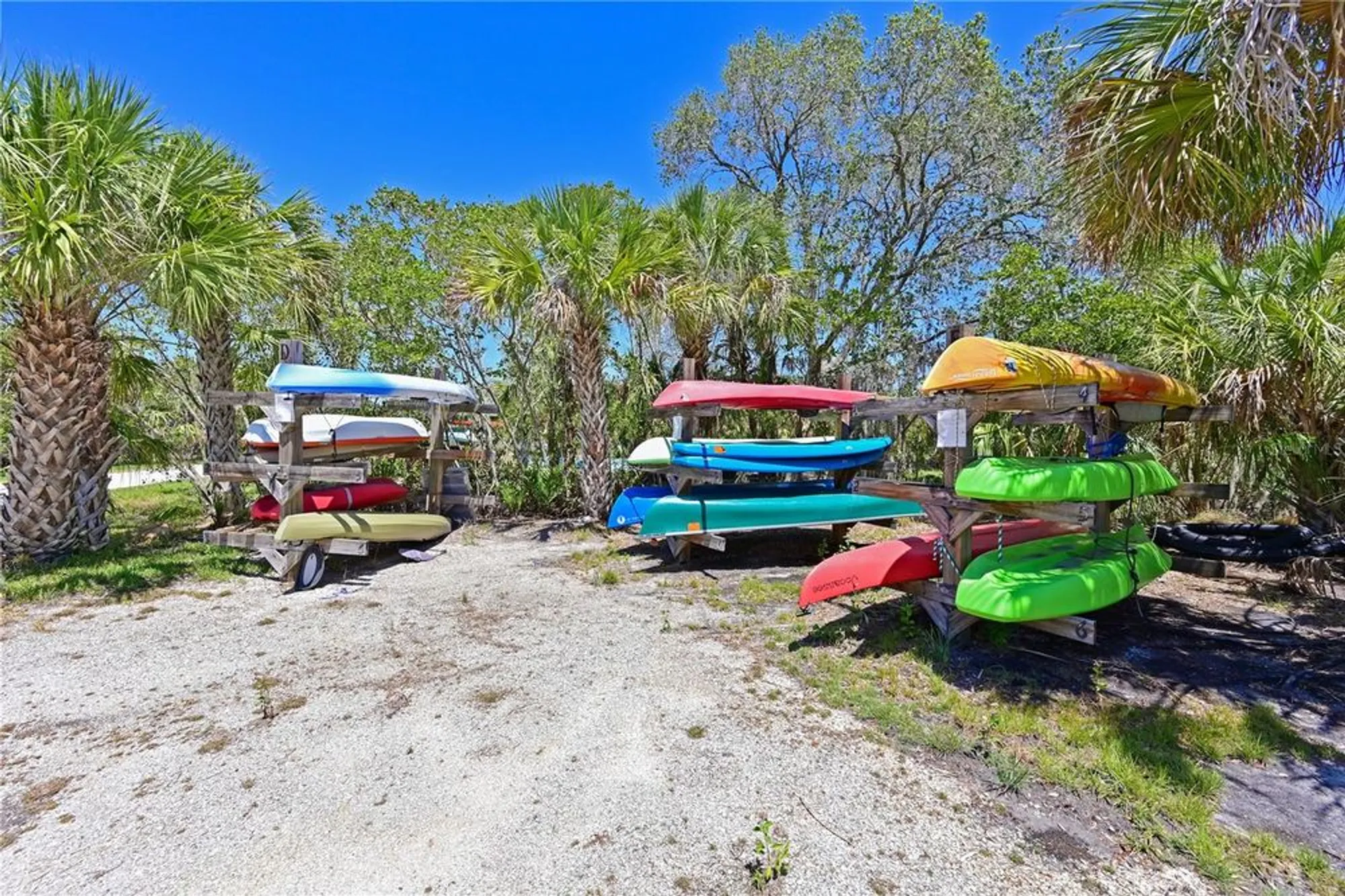 Property Slideshow image 47 of 74 | 910 tidewater shores loop 102, Bradenton, FL, 34208