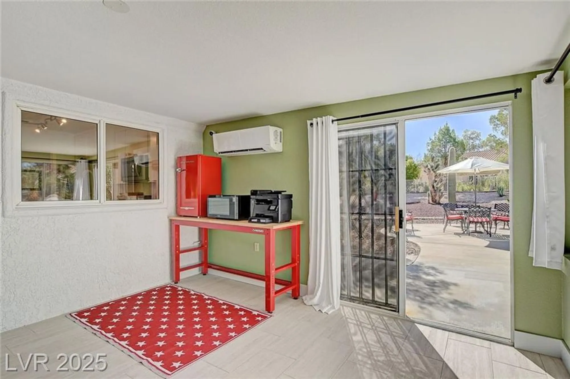 Property Slideshow image 29 of 42 | 9037 grayling dr, Las Vegas, NV, 89134