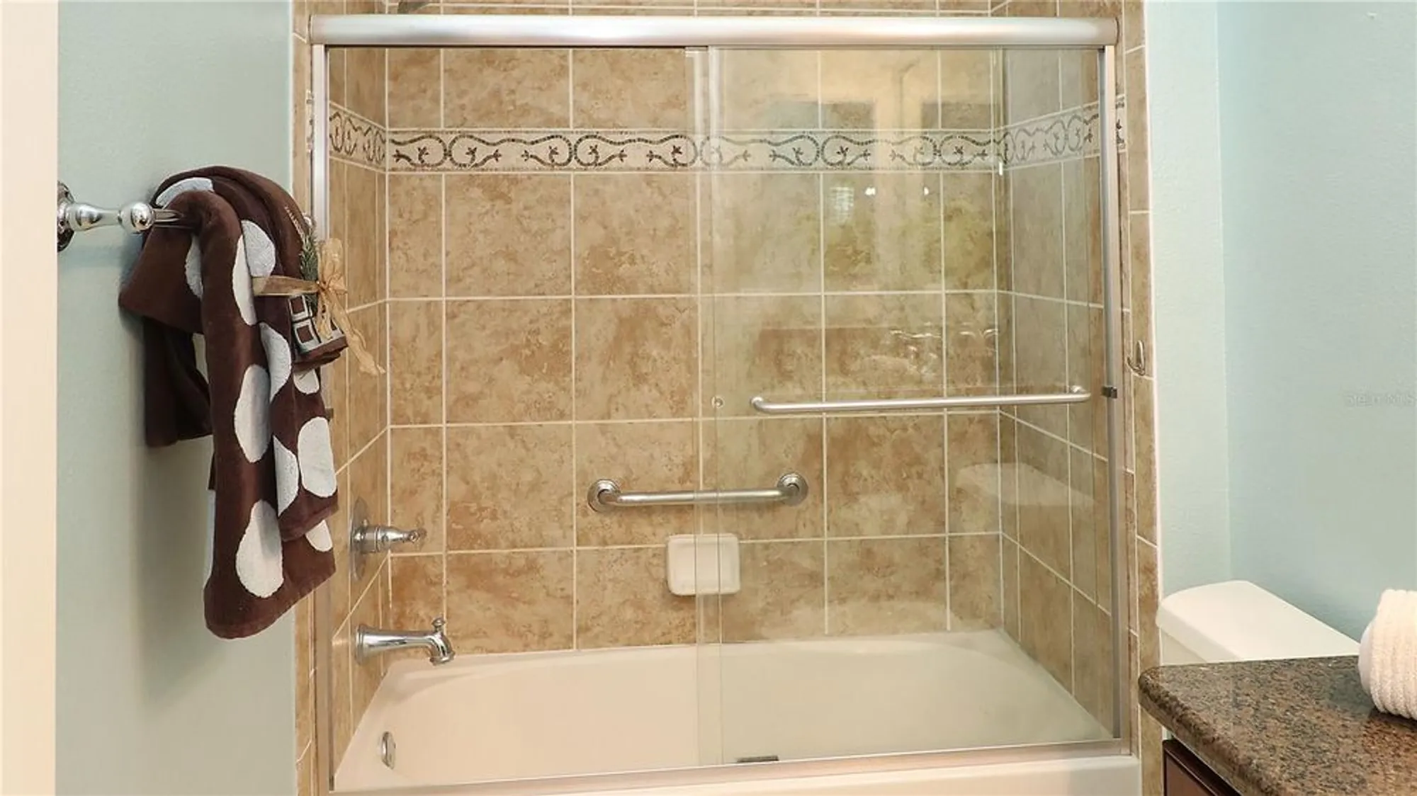 Property Slideshow image 38 of 60 | 1988 dove hollow run, The Villages, FL, 32162