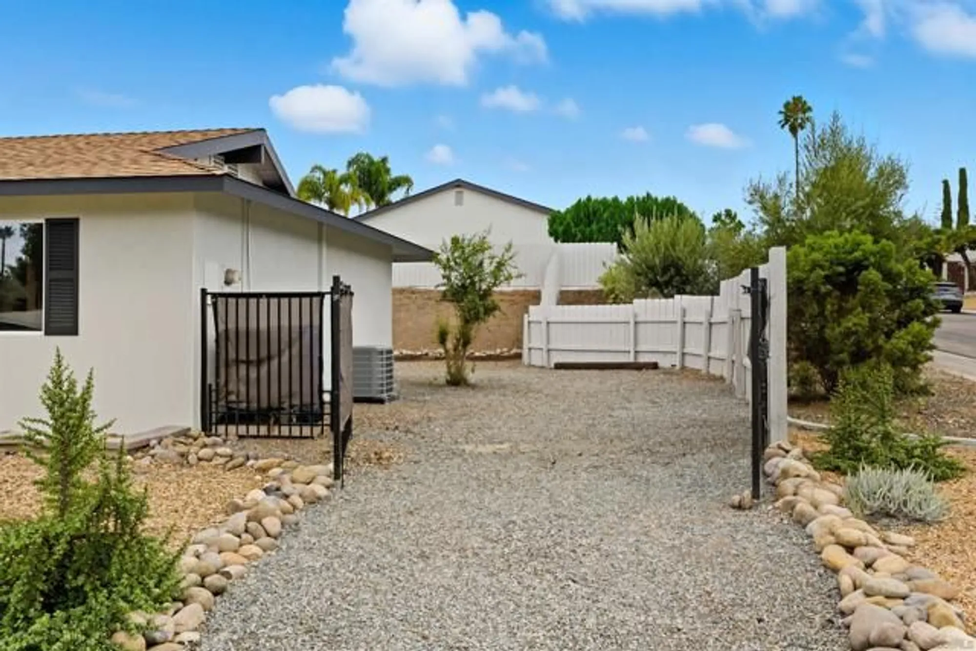 Property Slideshow image 20 of 36 | 12215 santiago rd w santiago, San Diego, CA, 92128