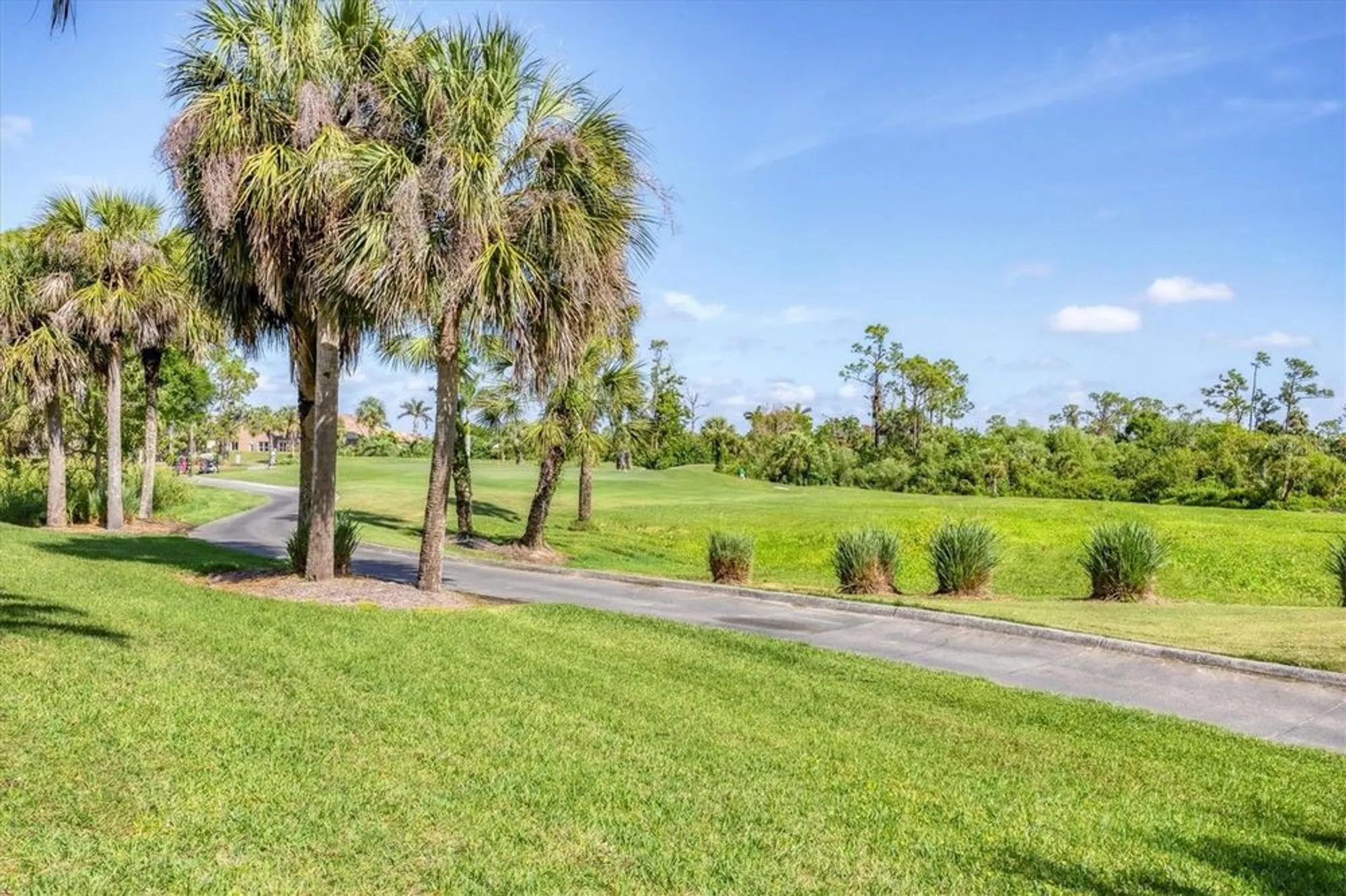 Property Slideshow image 36 of 70 | 3337 pine shadow cir, North Port, FL, 34287