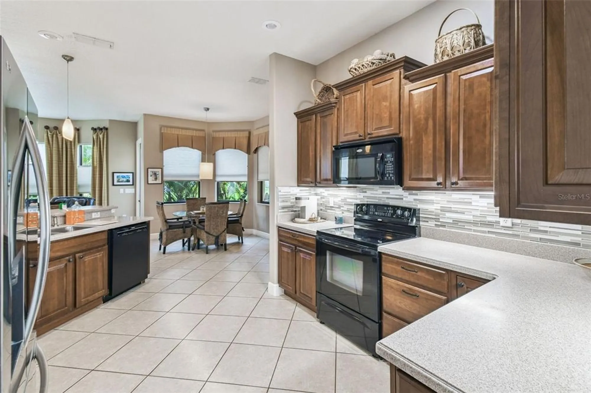 Property Slideshow image 10 of 59 | 861 bella viana rd, Kissimmee, FL, 34759