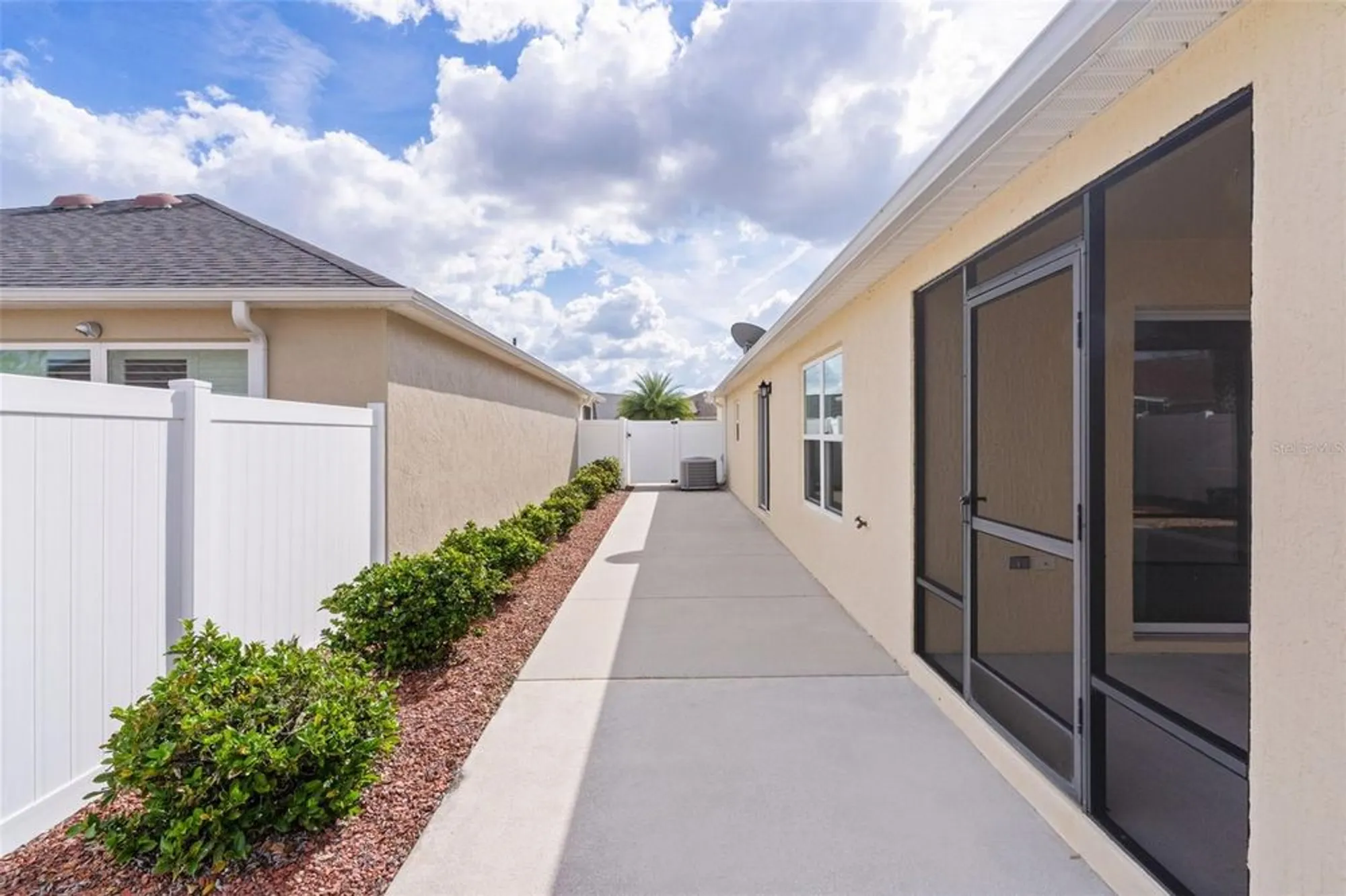 Property Slideshow image 34 of 43 | 9179 se 167th ford st, The Villages, FL, 32162