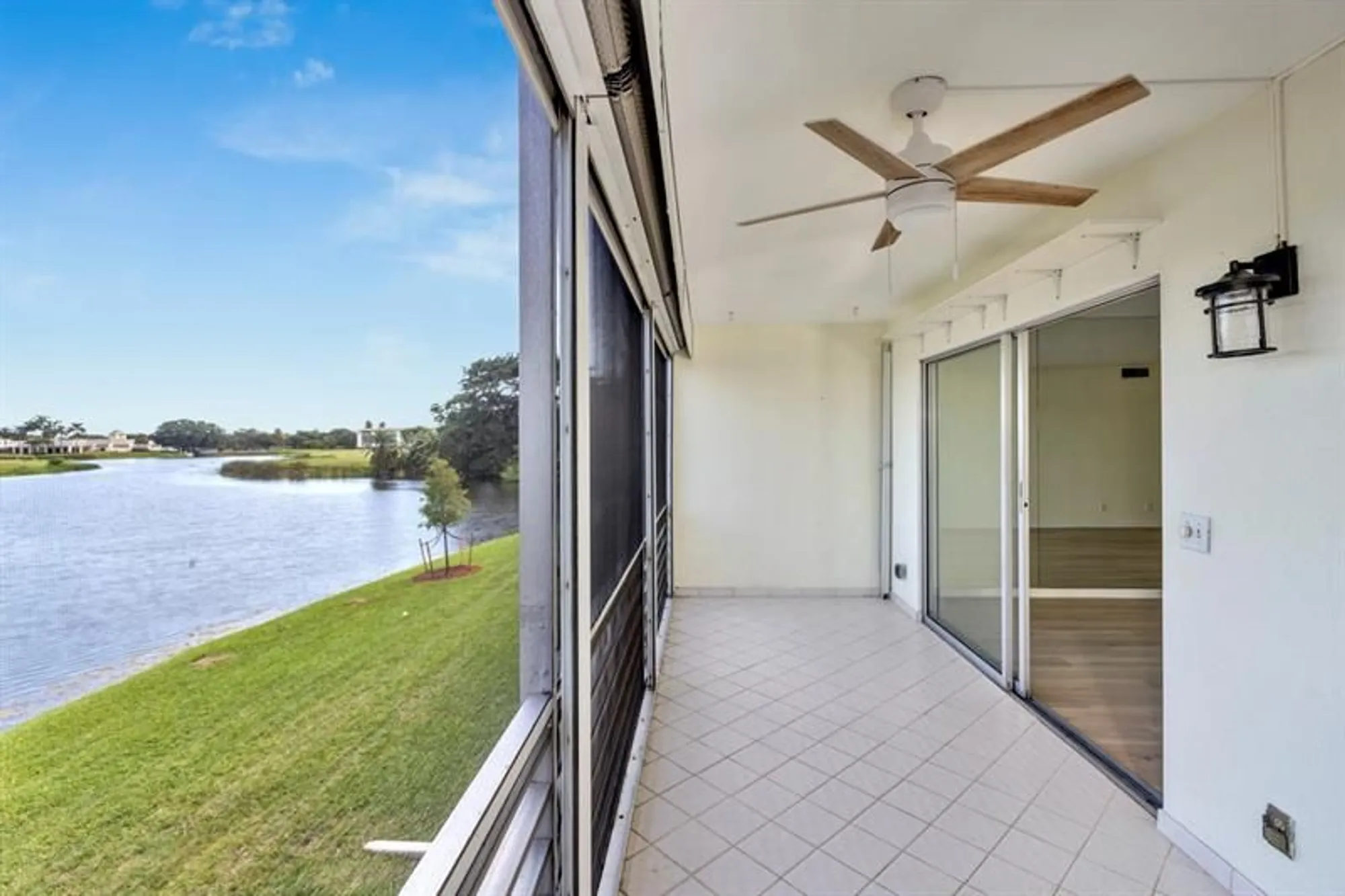 Property Slideshow image 27 of 59 | 3204 portofino pt l2, Coconut Creek, FL, 33066