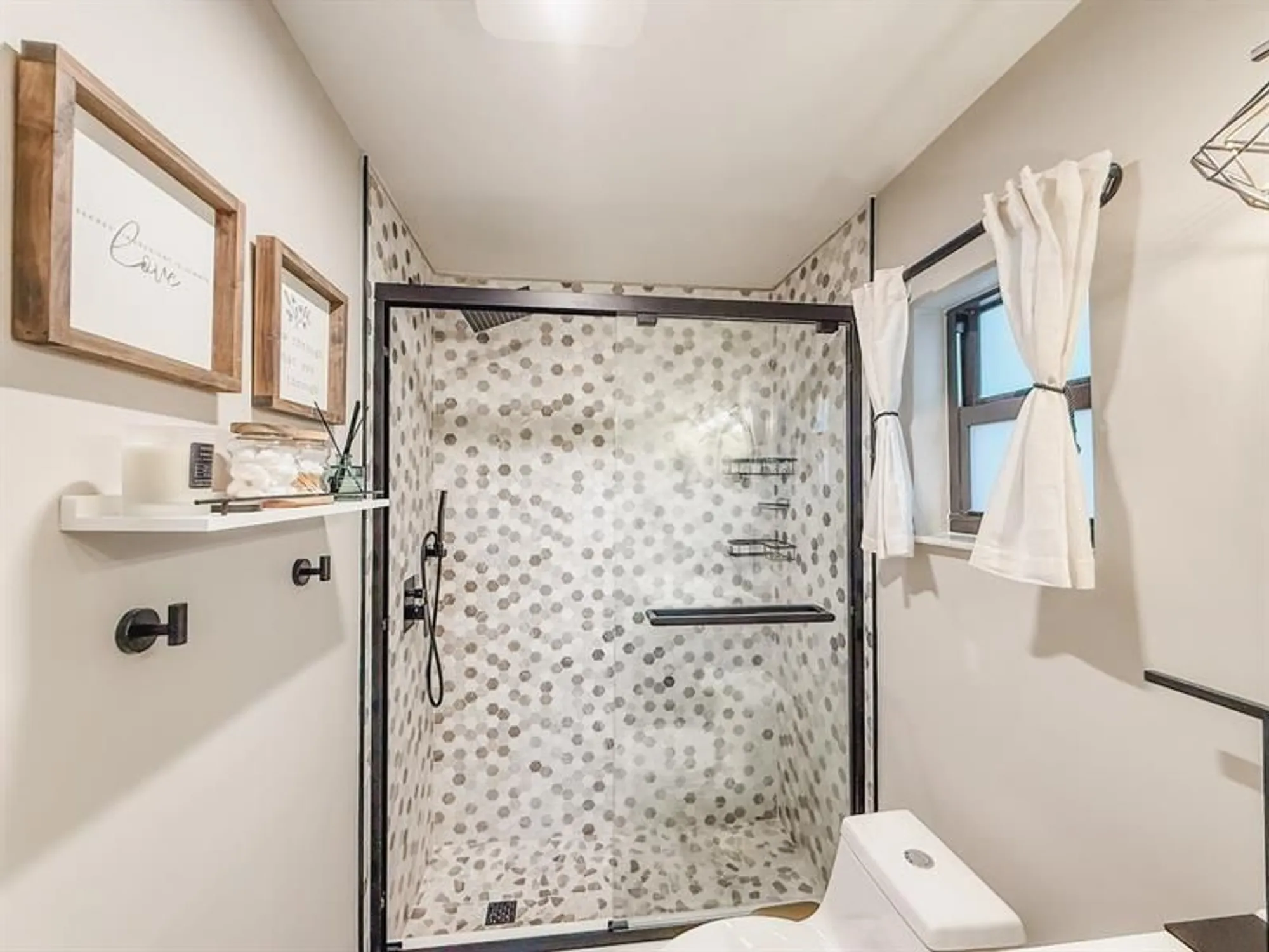 Property Slideshow image 12 of 41 | 755 nw 74th way, Margate, FL, 33063