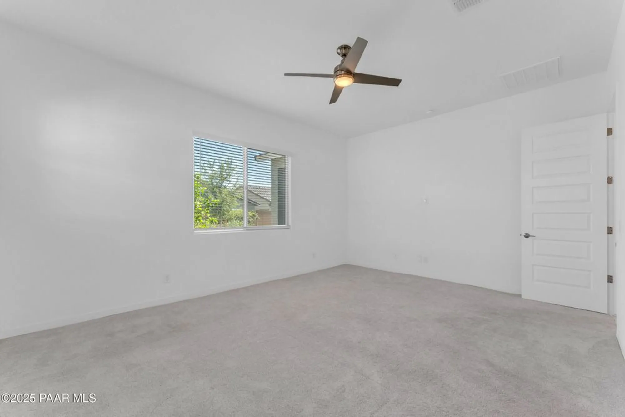 Property Slideshow image 37 of 71 | 24711 n 174th ln, Surprise, AZ, 85387