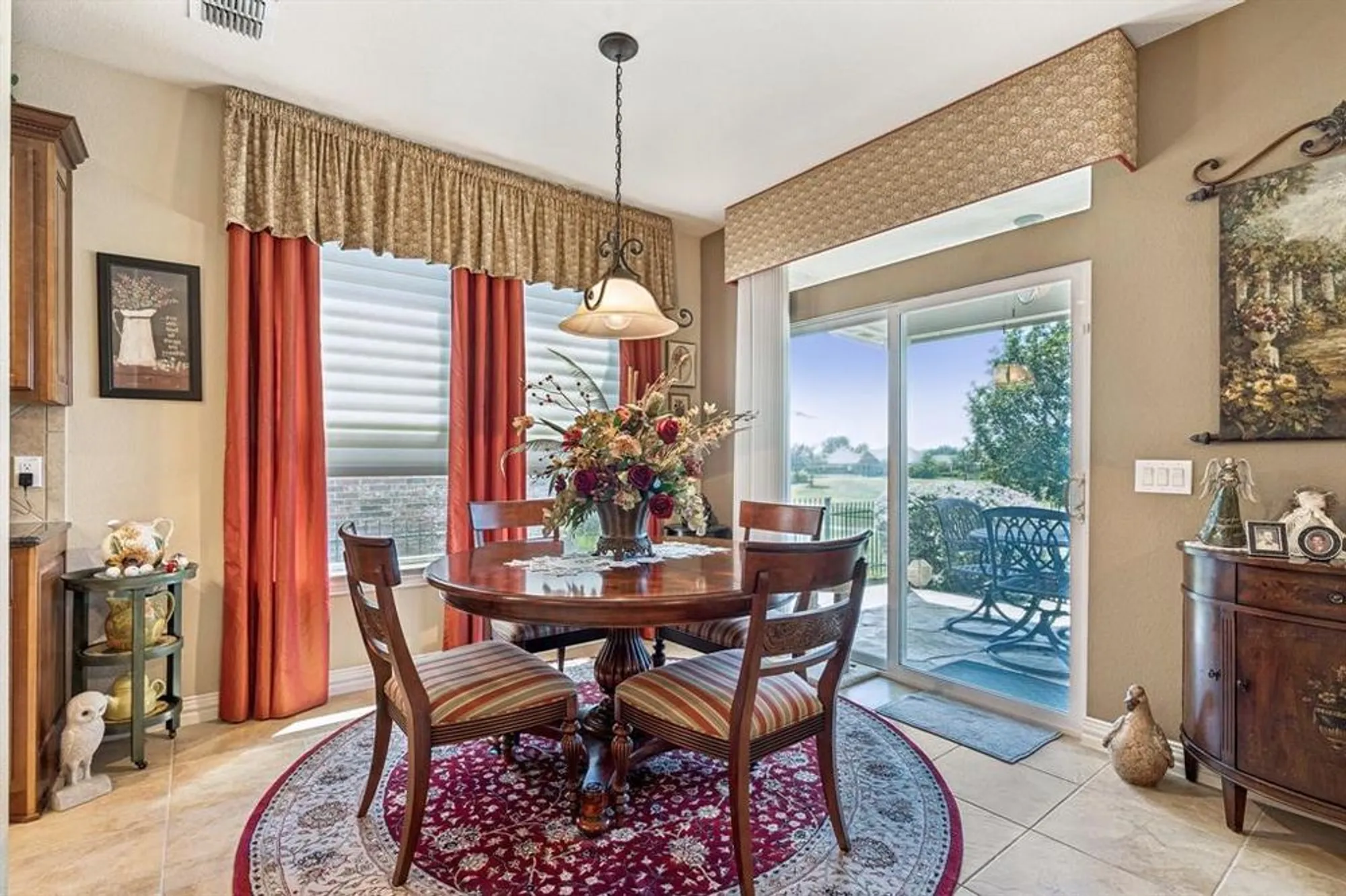 Property Slideshow image 10 of 32 | 7313 reflection bay dr, Frisco, TX, 75036