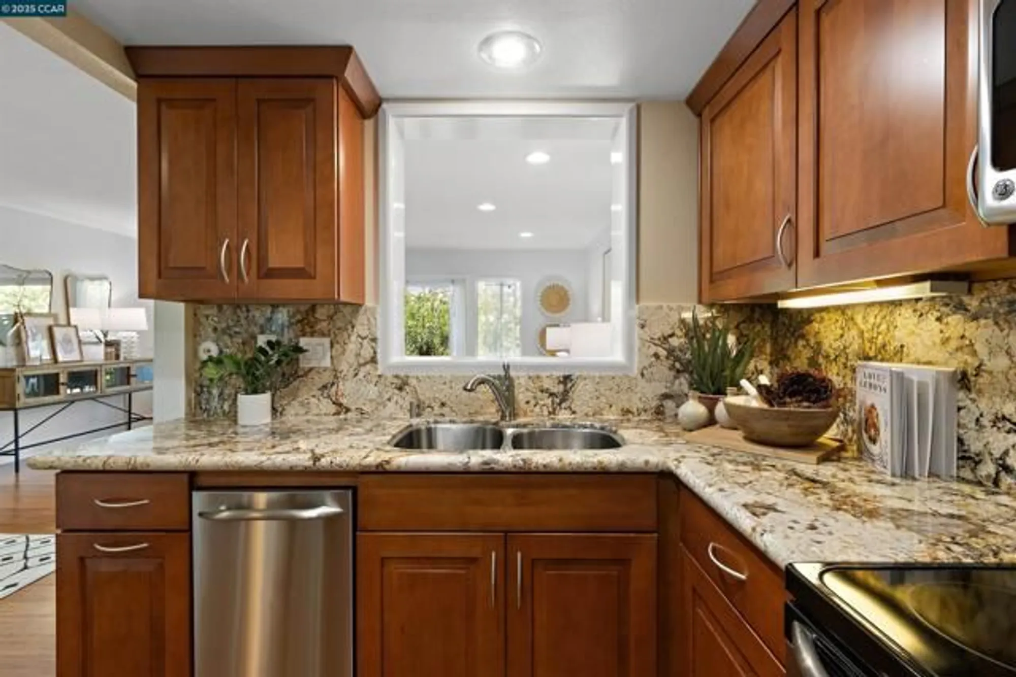Property Slideshow image 11 of 29 | 1101 singingwood ct apt 4, Walnut Creek, CA, 94595
