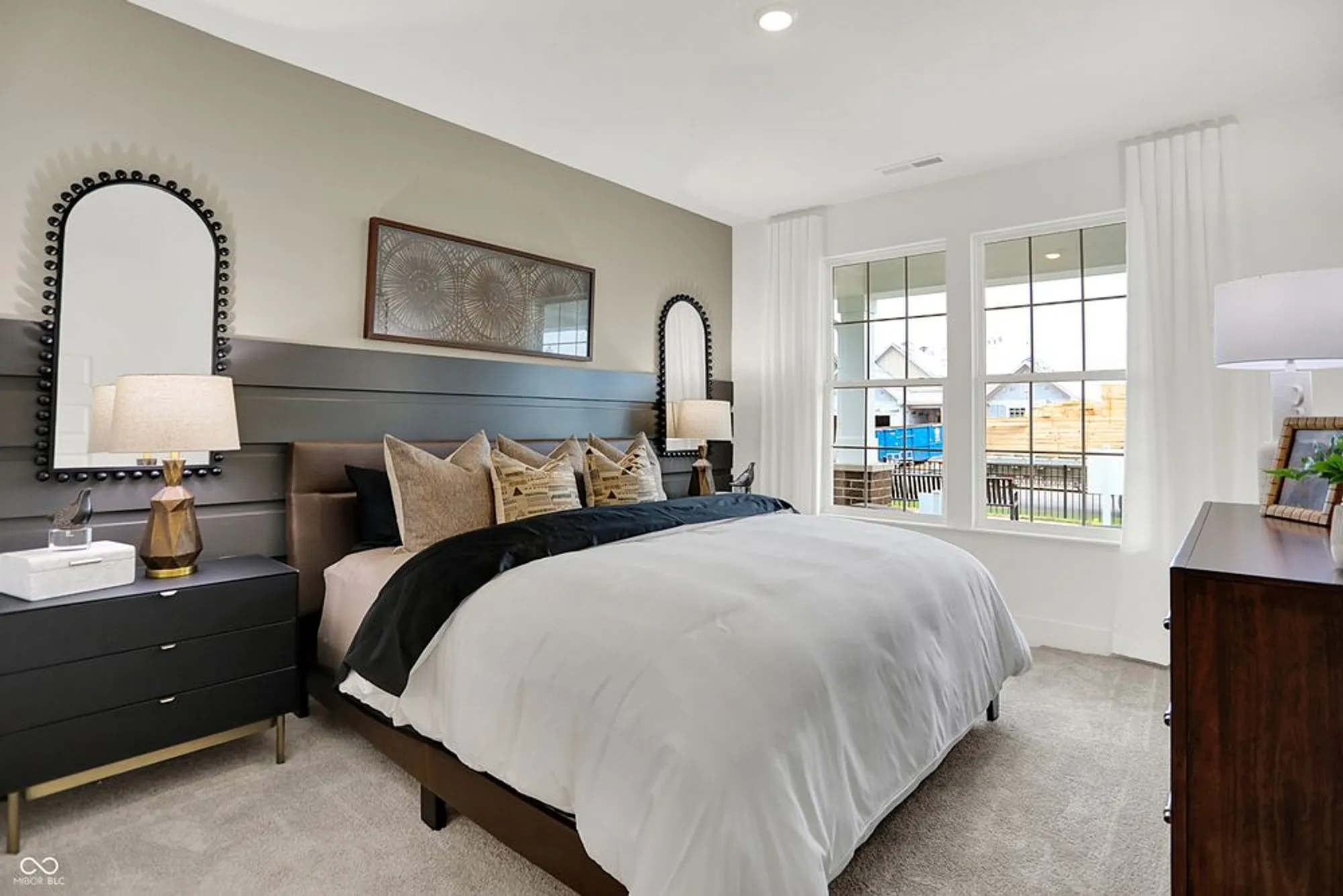 Property Slideshow image 22 of 29 | 5076 foxley park ln, Avon, IN, 46123