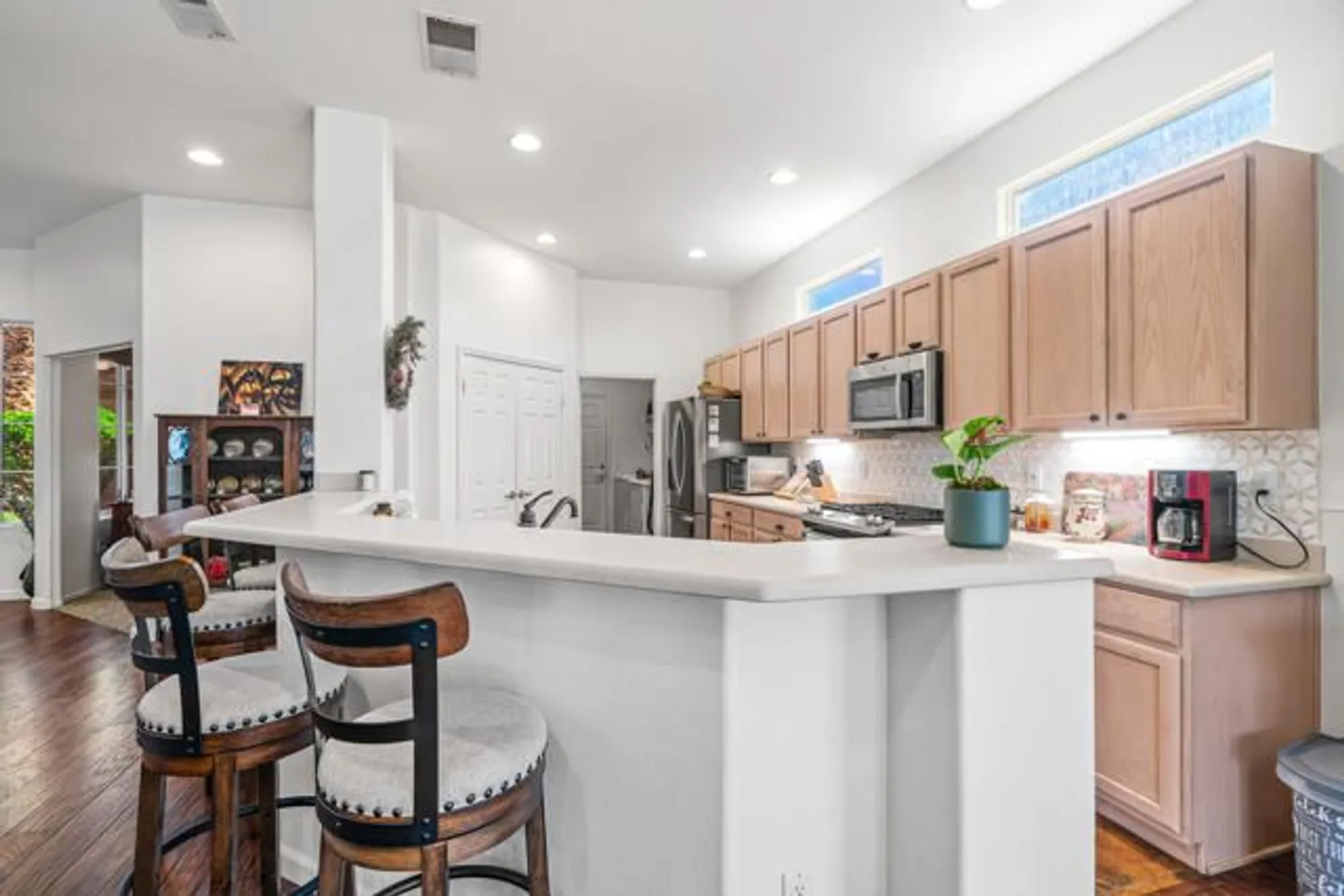 Property Slideshow image 17 of 56 | 44129 royal troon dr, Indio, CA, 92201