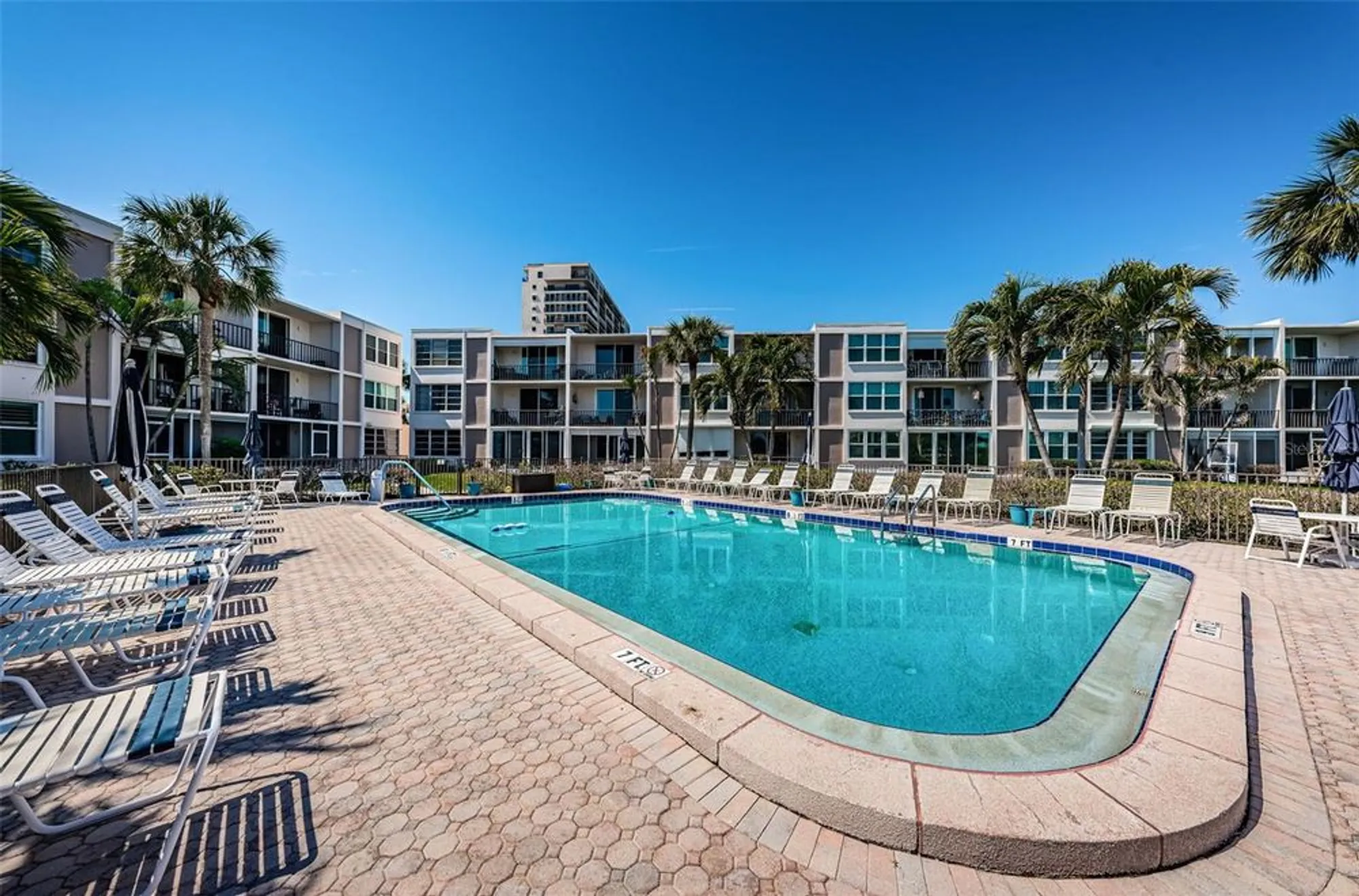 Property Slideshow image 51 of 90 | 7420 bay island dr 171, South Pasadena, FL, 33707