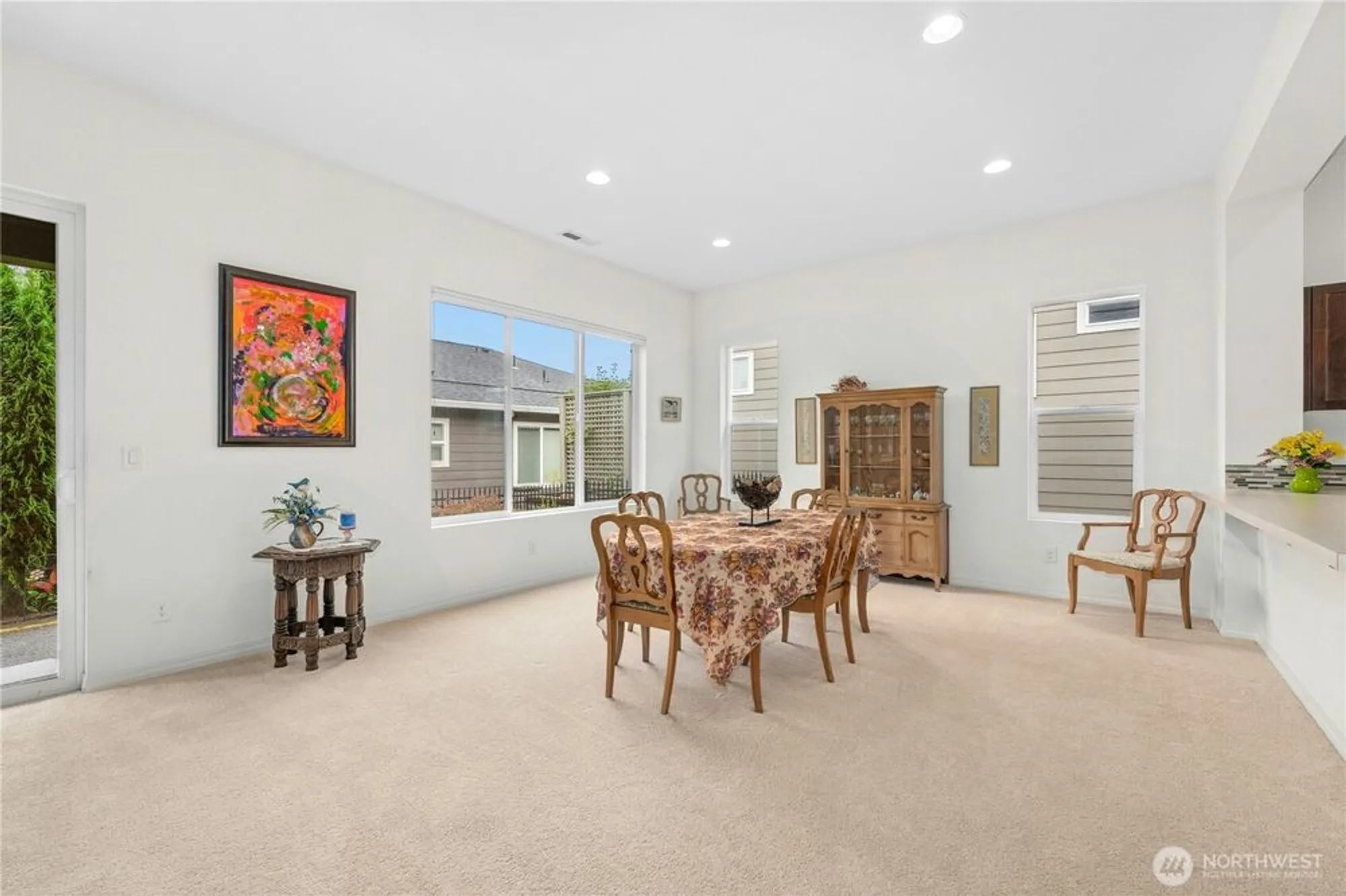 Property Slideshow image 11 of 38 | 5206 waldron dr, Lacey, WA, 98516