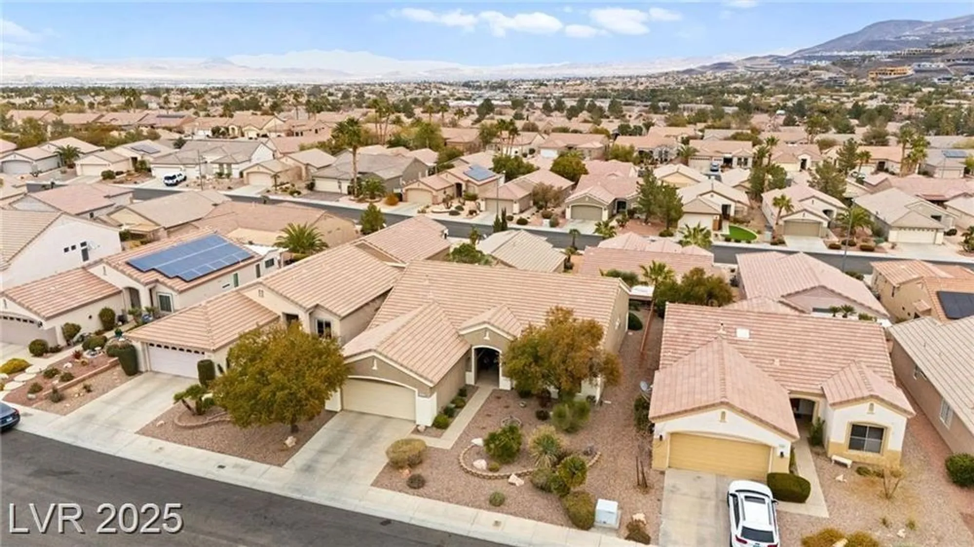 Property Slideshow image 62 of 71 | 482 bonnie brook pl, Henderson, NV, 89012
