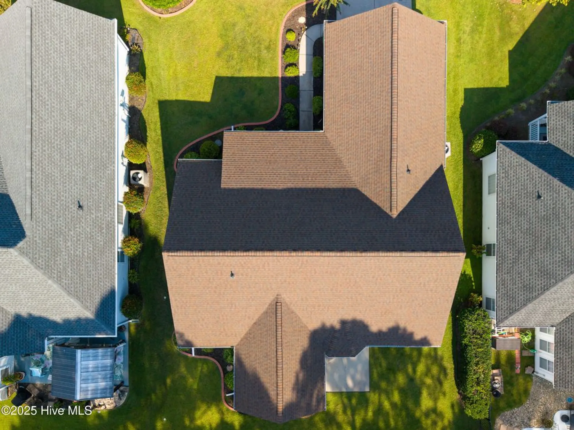 Property Slideshow image 29 of 36 | 675 meadowbrook ln, Calabash, NC, 28467