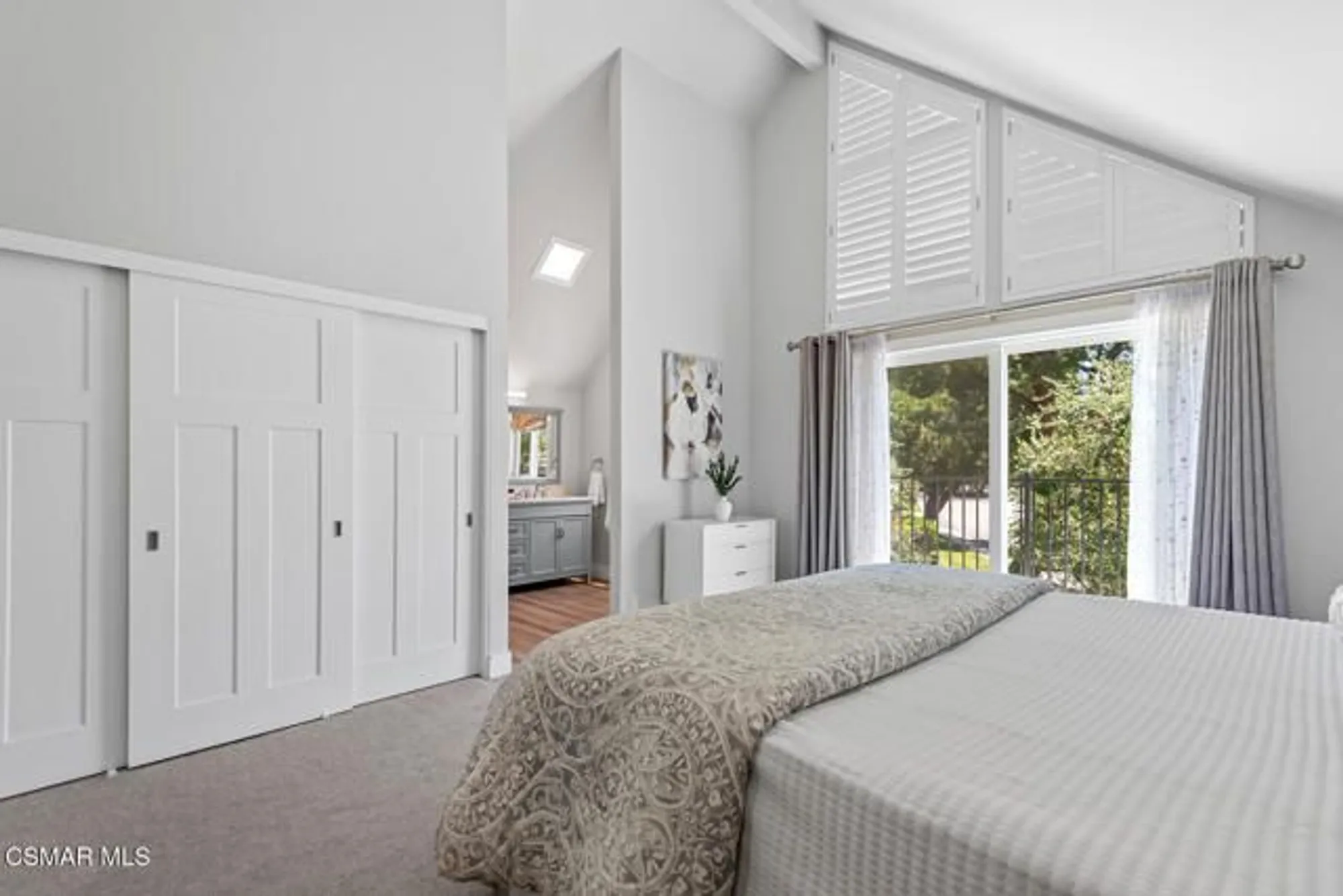 Property Slideshow image 27 of 44 | 32141 lake meadow ln, Westlake Village, CA, 91361