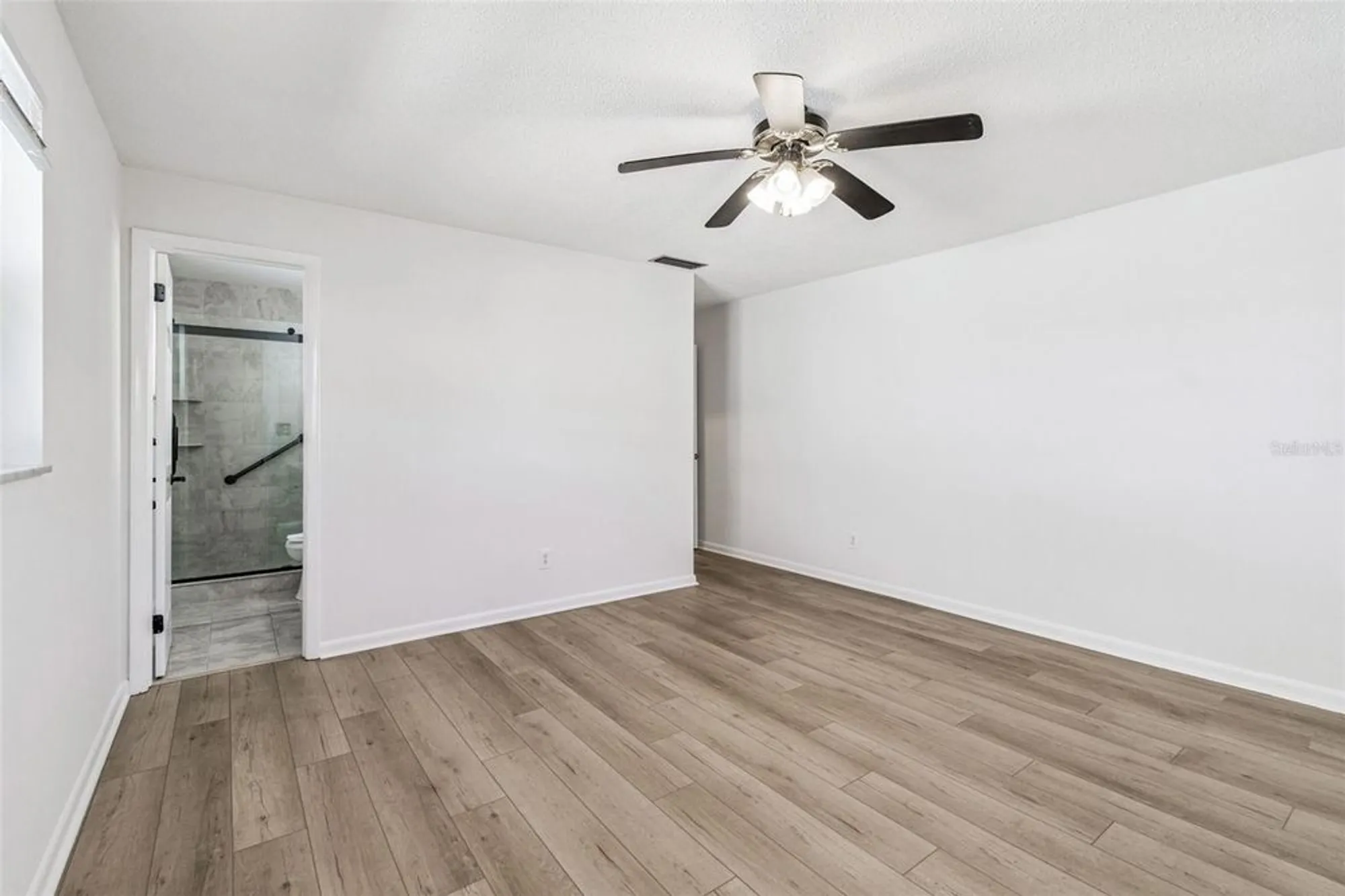 Property Slideshow image 23 of 42 | 9500 mainlands blvd w # 1-a, Pinellas Park, FL, 33782