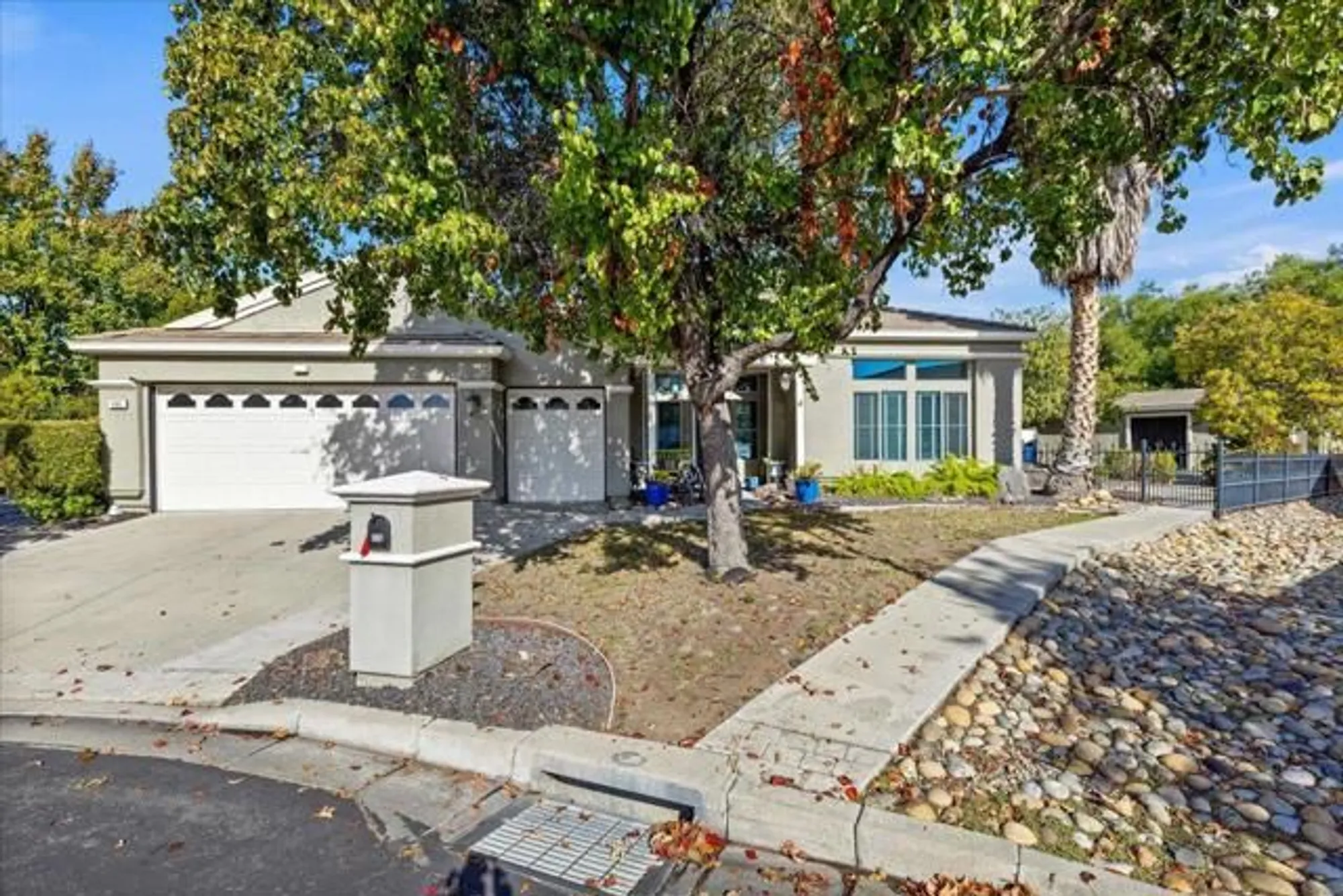 Property Slideshow image 2 of 38 | 490 chesapeake ter, Brentwood, CA, 94513