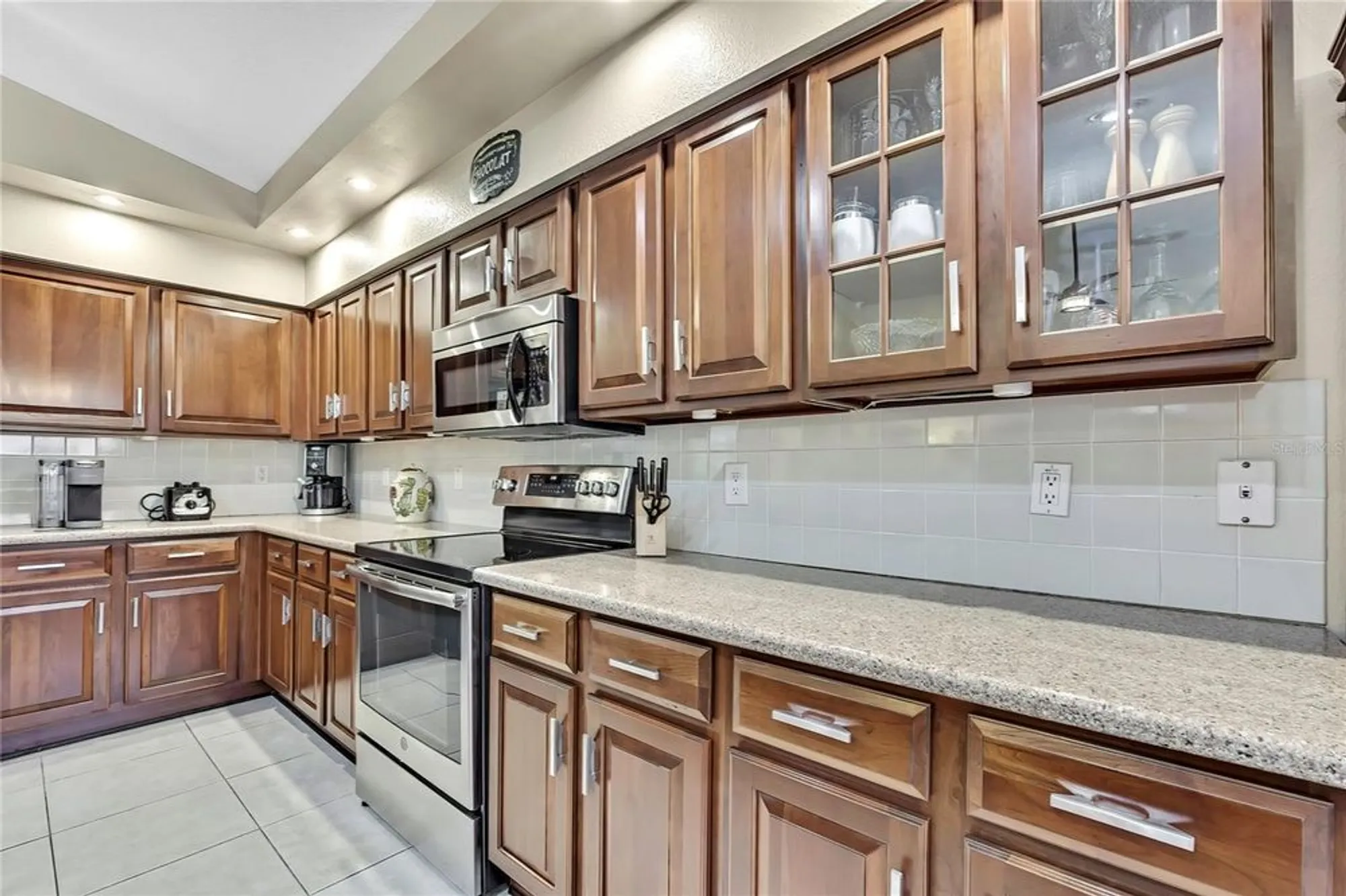 Property Slideshow image 15 of 54 | 488 fort mill ln, Spring Hill, FL, 34609